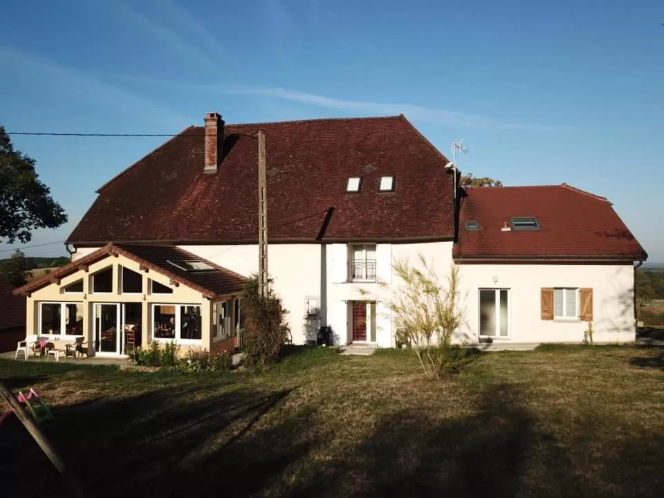 Property Building in La Ferme De Montard