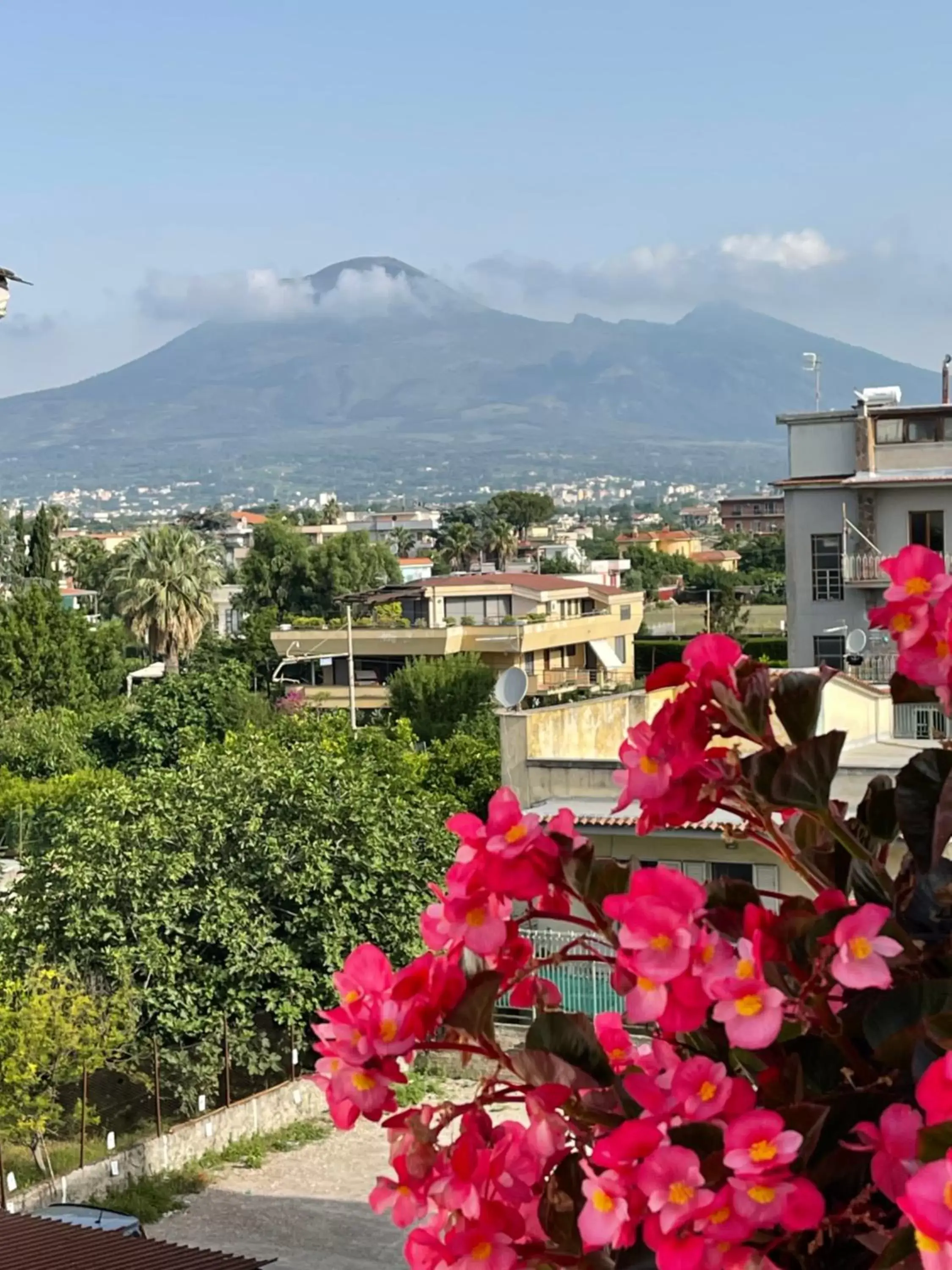 Mountain View in Pompei TERAFI Home