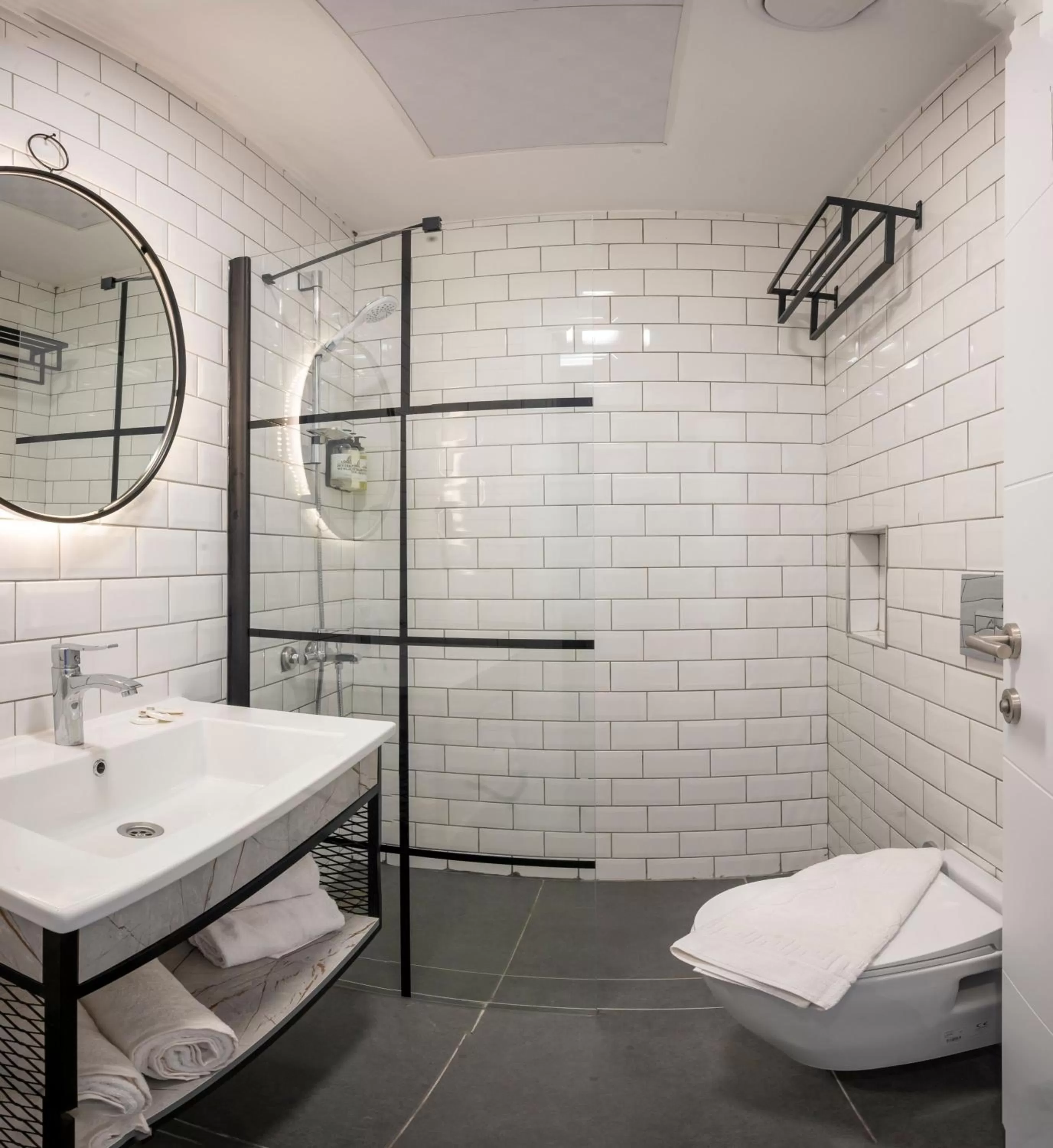 Toilet in Seyithan Palace Spa Hotel