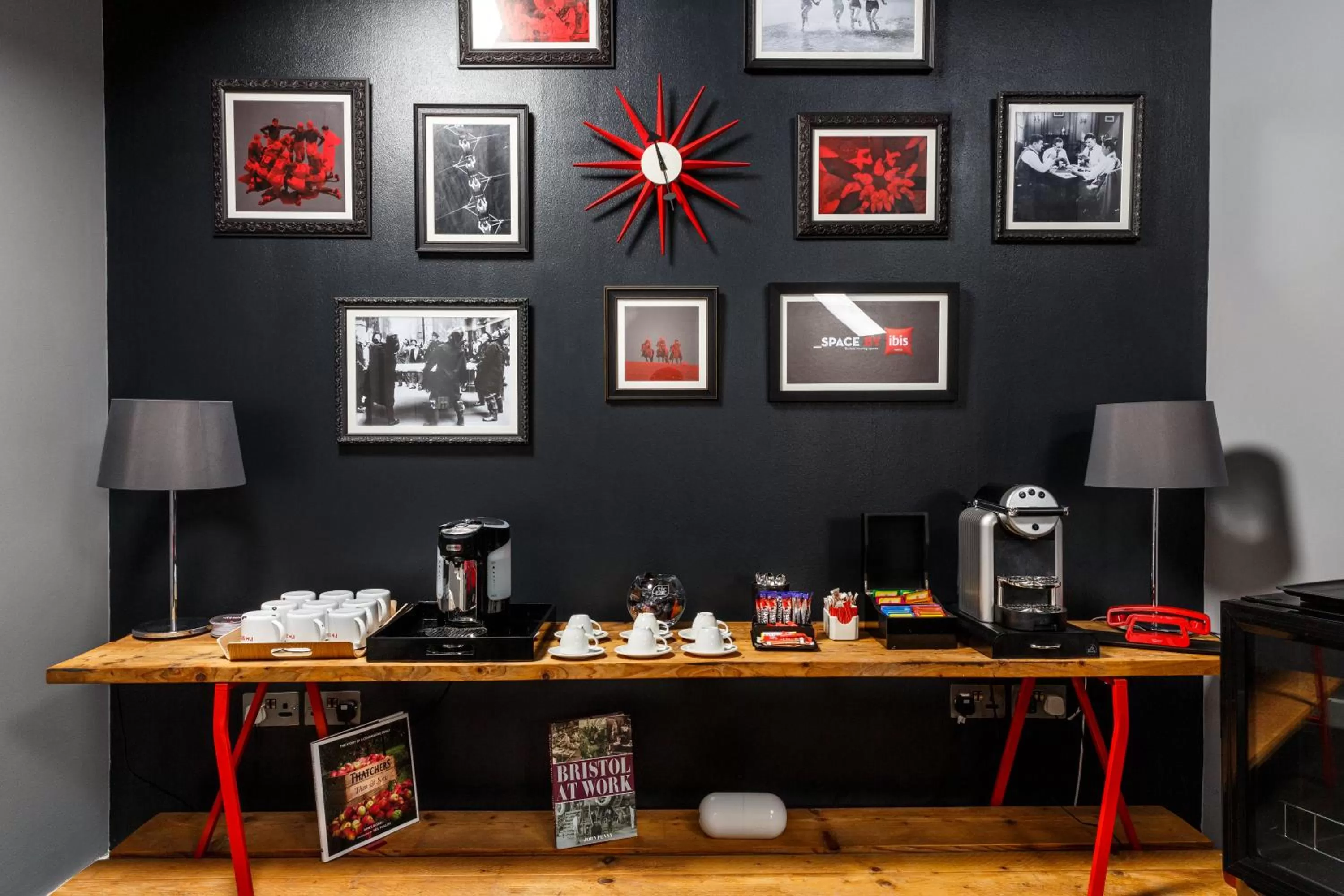 Meeting/conference room in ibis Bristol Temple Meads