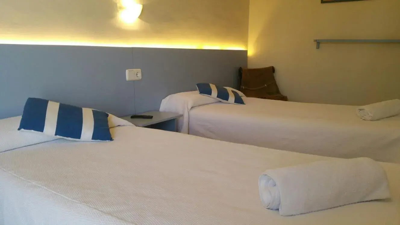 Bed in Hotel del Mar