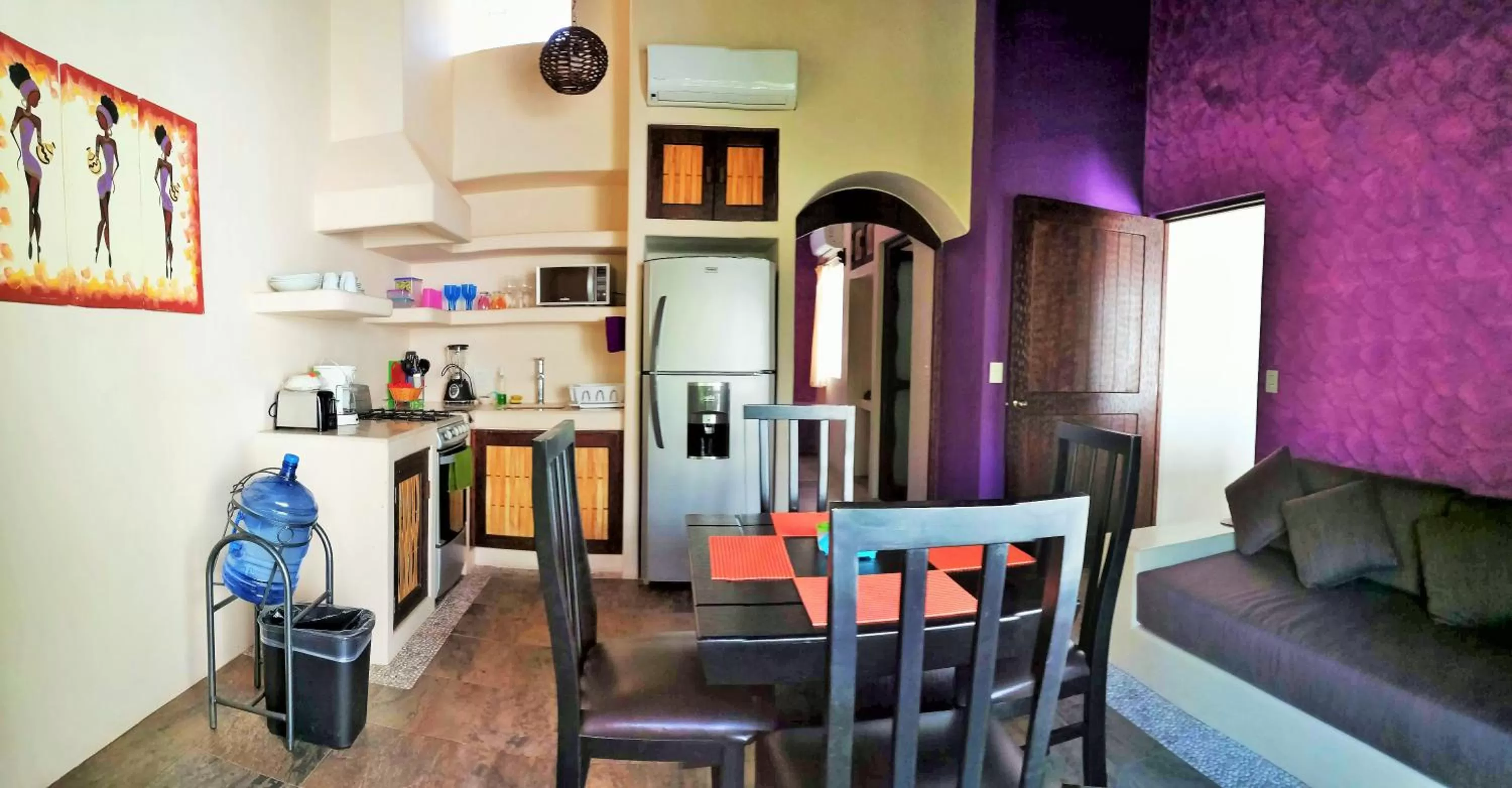 Living room in Ceiba Studios