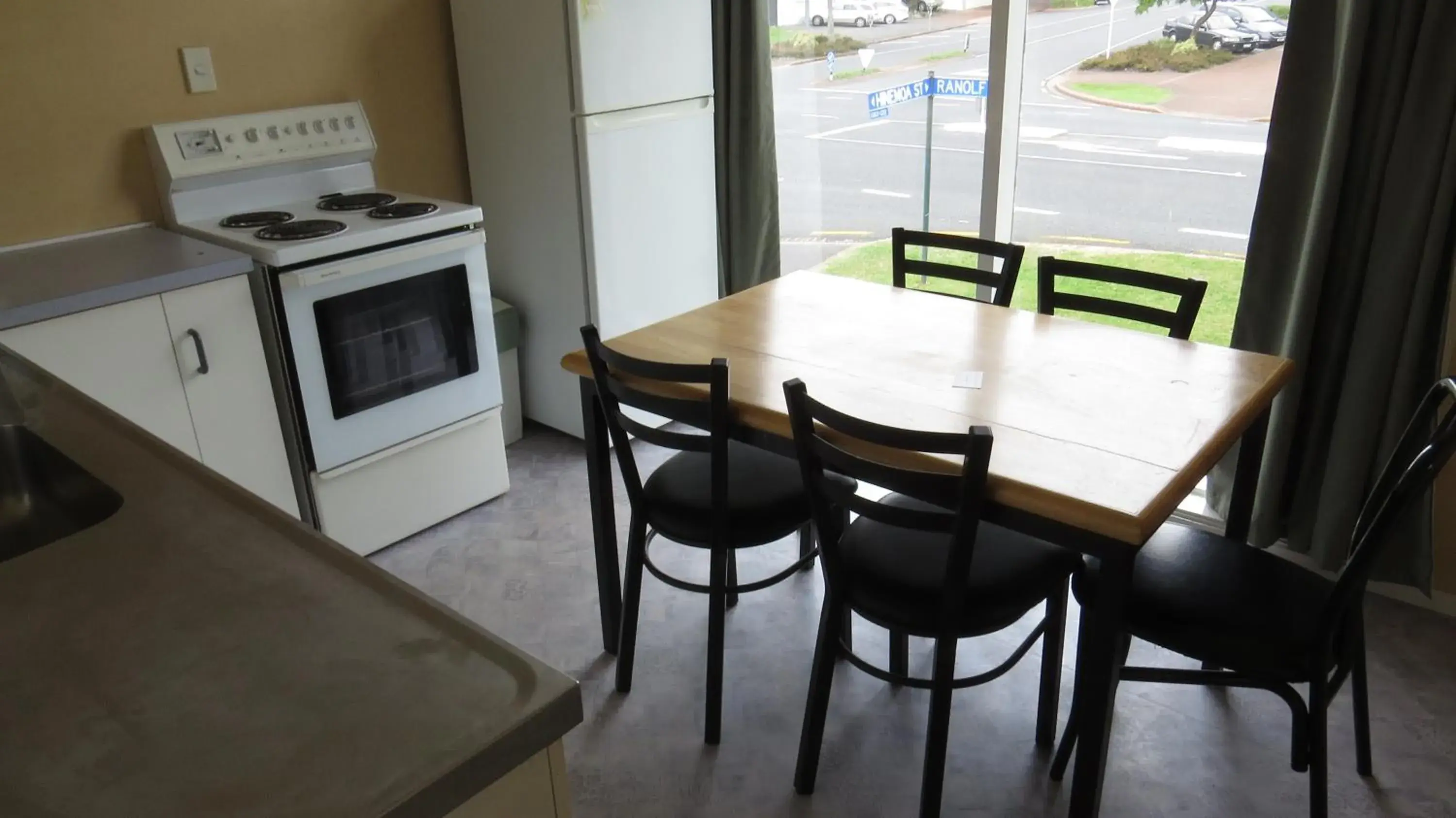 Decorative detail, Dining Area in Kuirau Park Motor Lodge