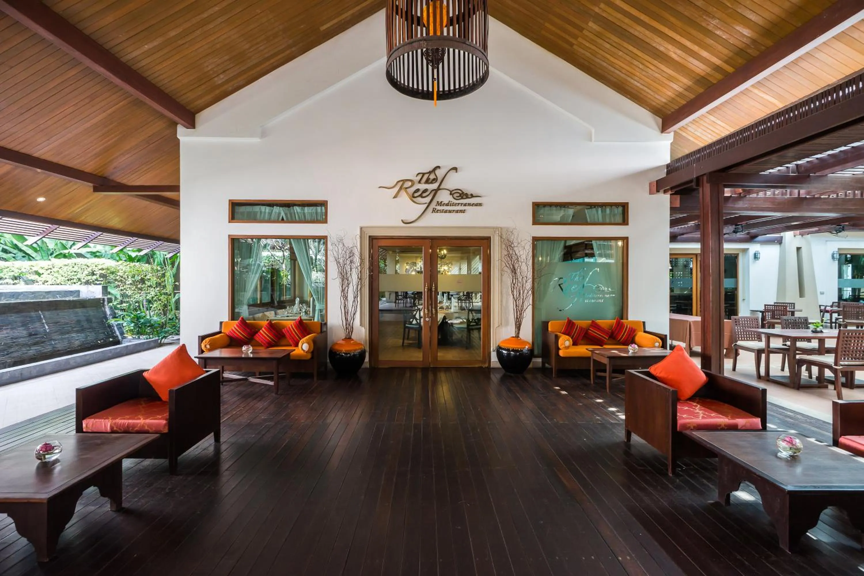 Restaurant/places to eat in Ravindra Beach Resort & Spa - SHA Extra Plus