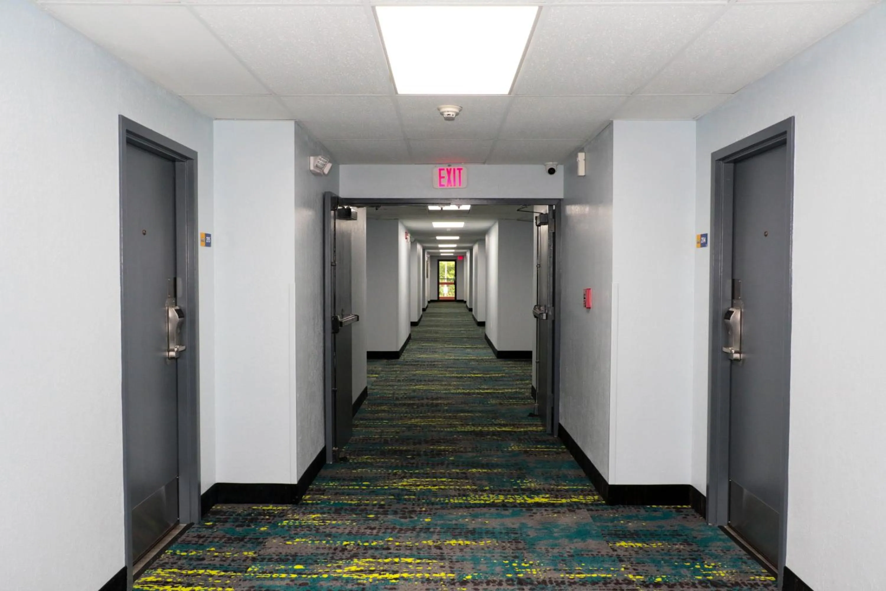 Property building in Days Inn by Wyndham Farmville