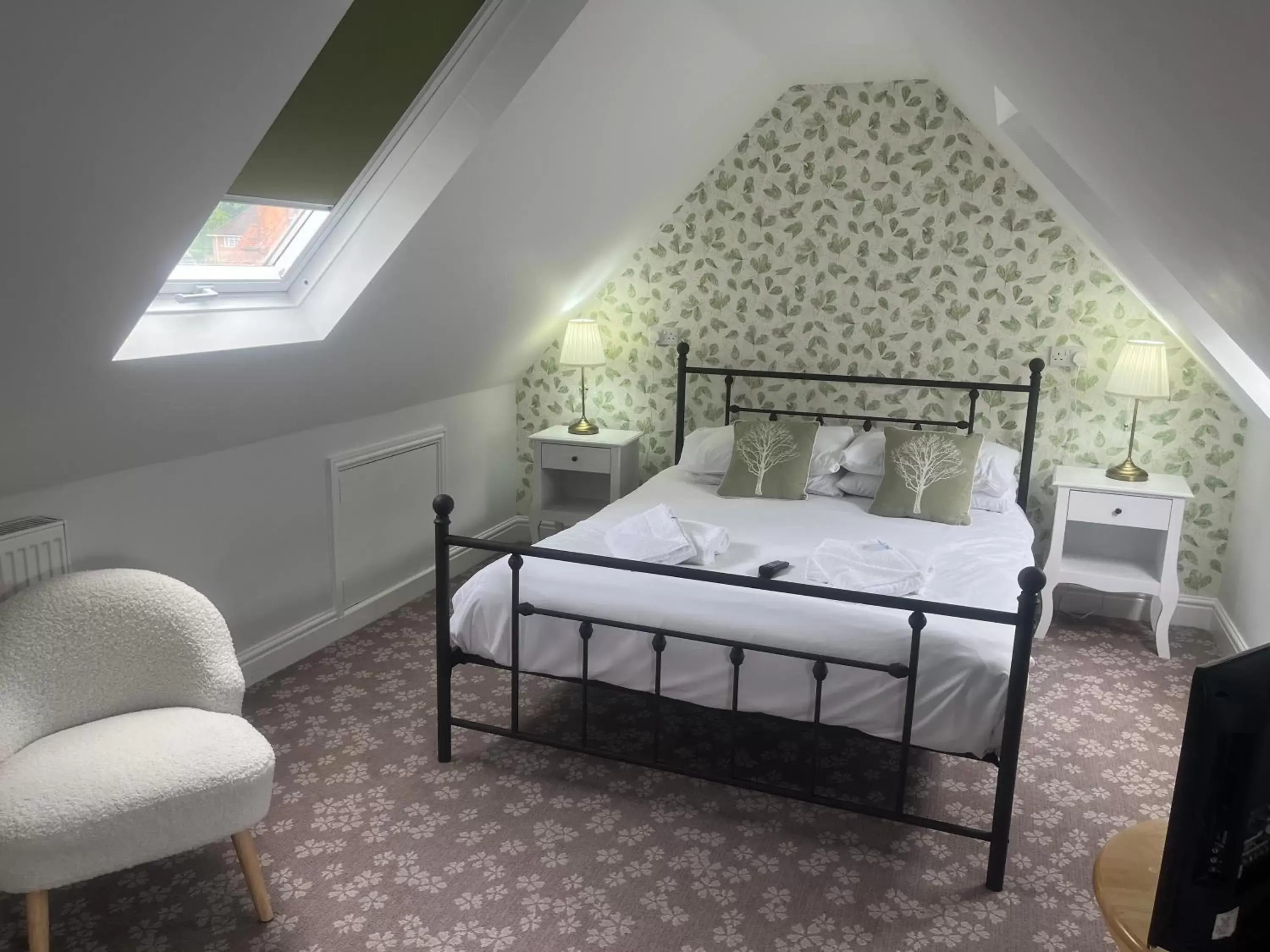 Bed in Penny Farthing Hotel & Cottages