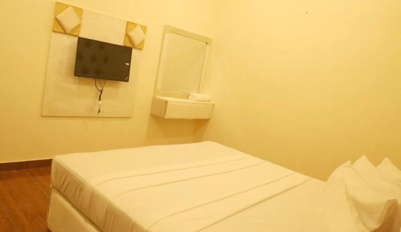 Bed in HOTEL DE SMART Multan