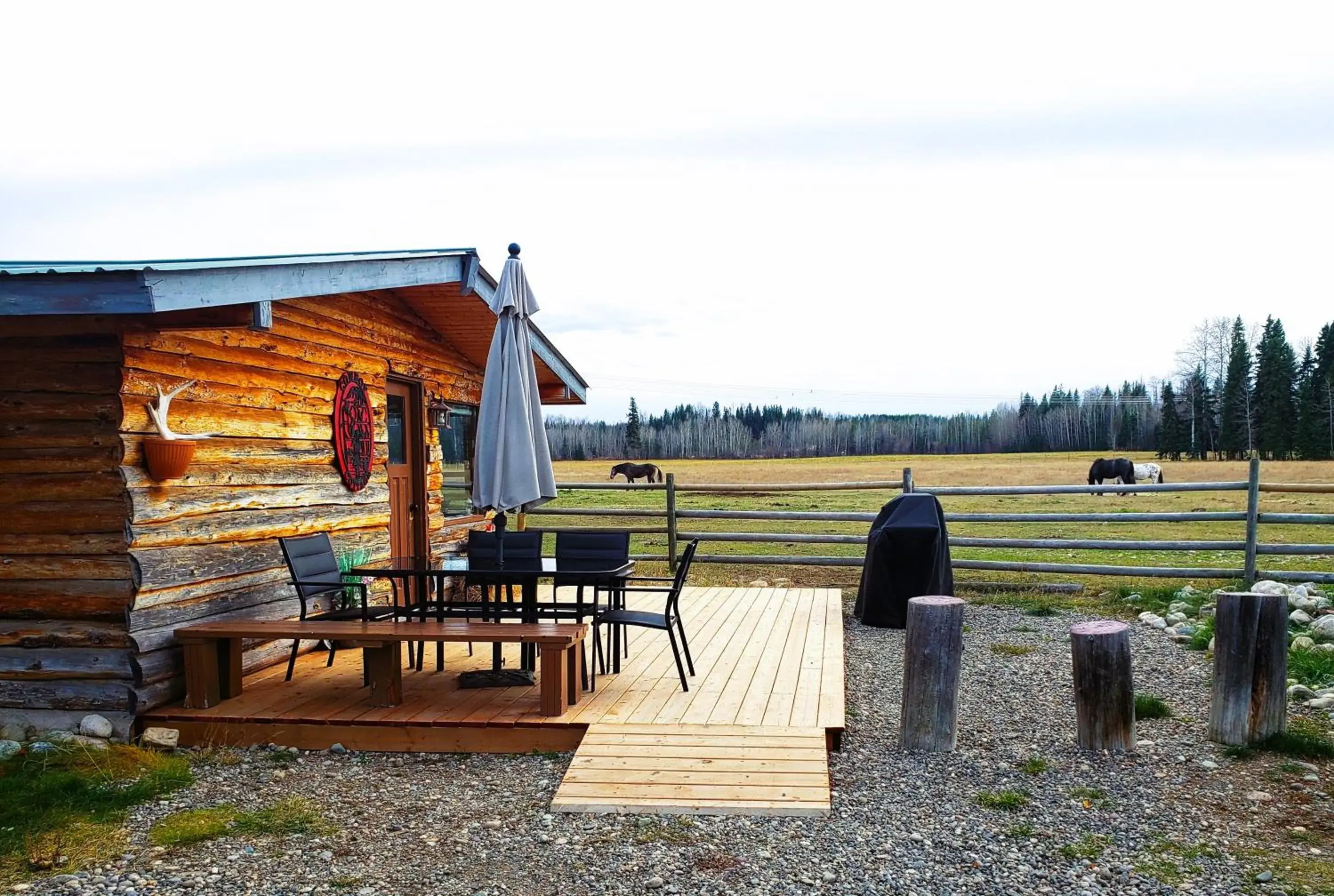 Property building in Woodhouse Cottages And Ranch