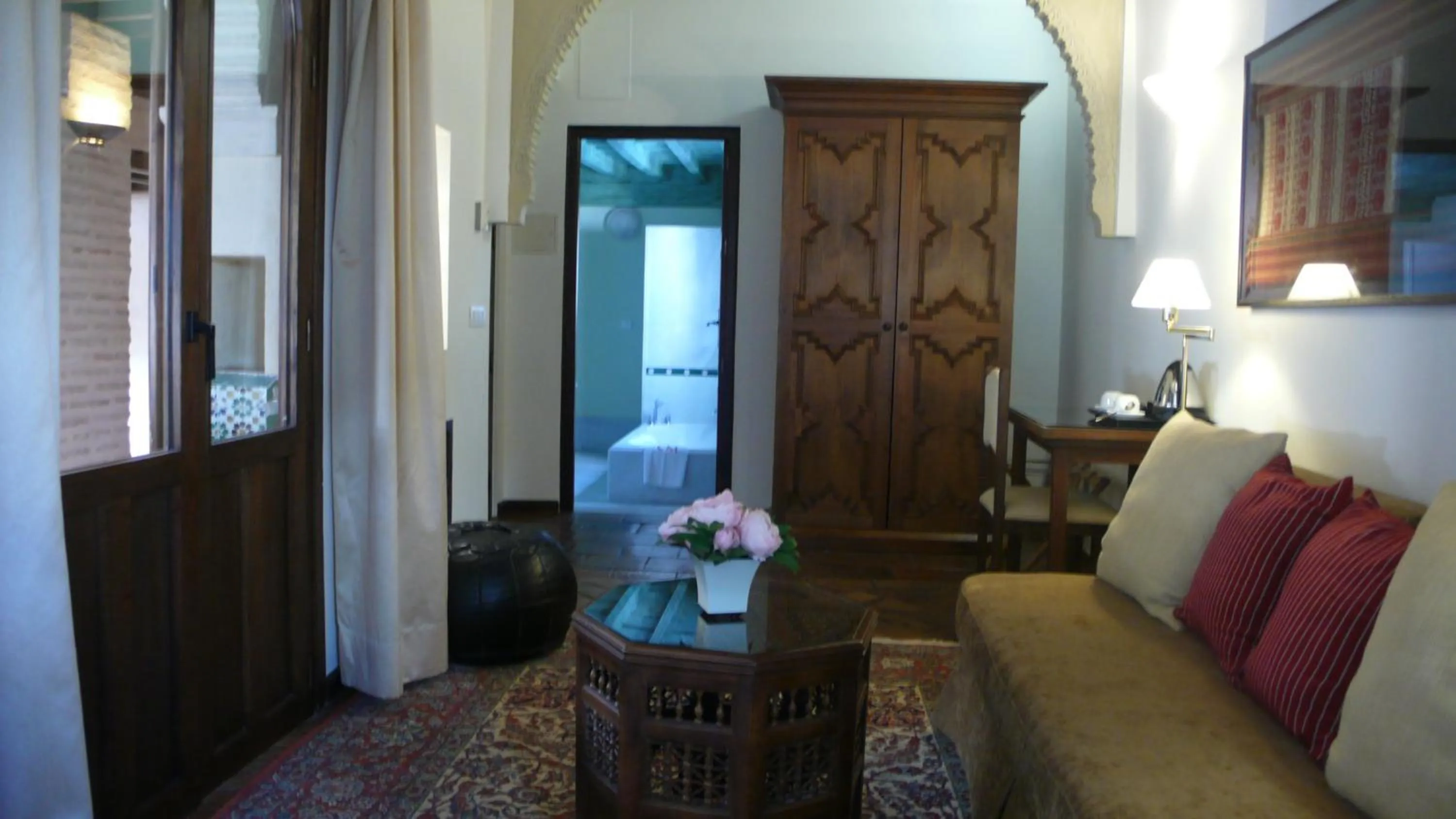 Photo of the whole room in Hotel Casa Morisca