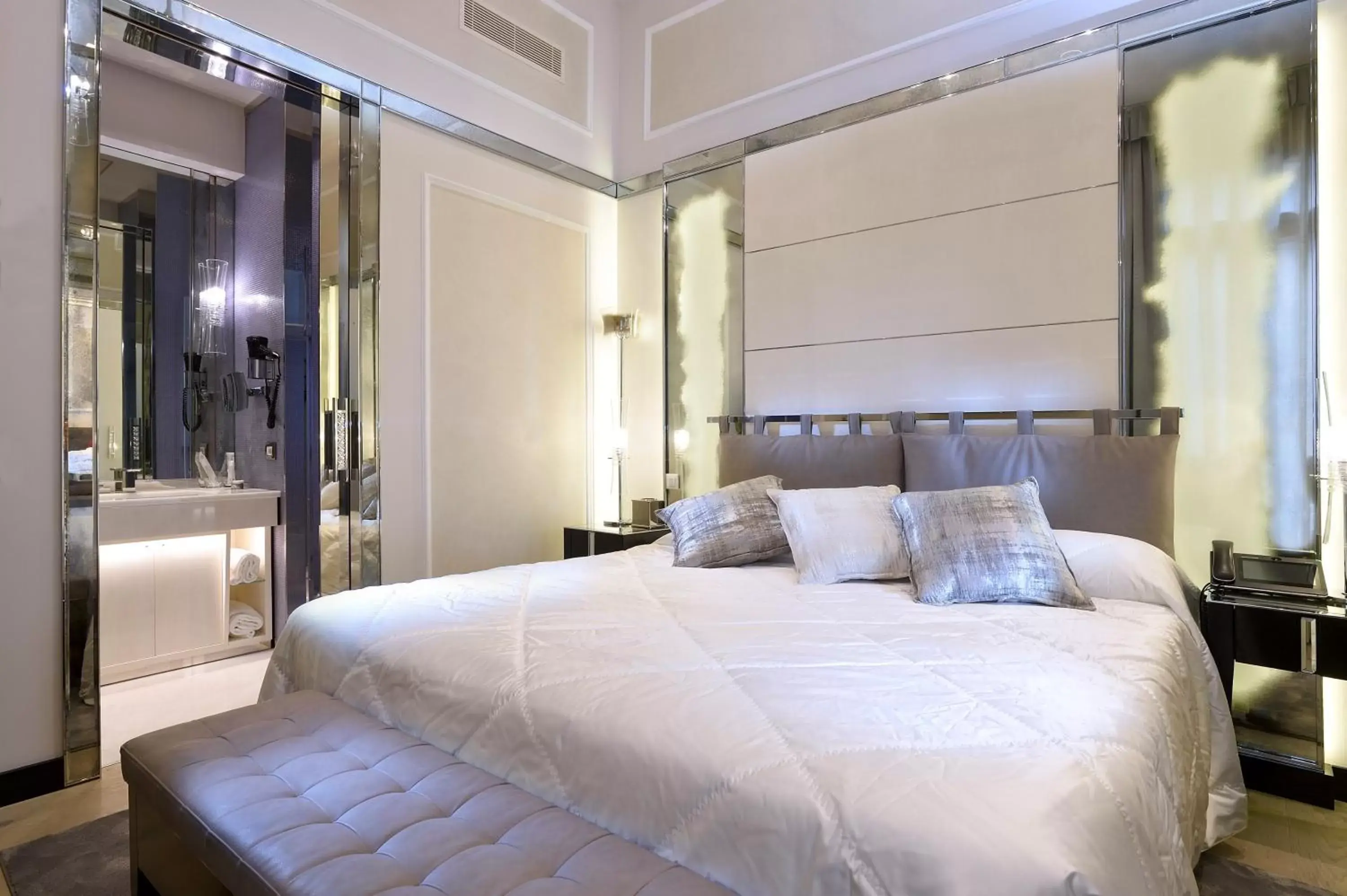 Deluxe Double Room in Hotel Palazzetto Madonna Deluxe Double Room in Hotel Palazzetto Madonna