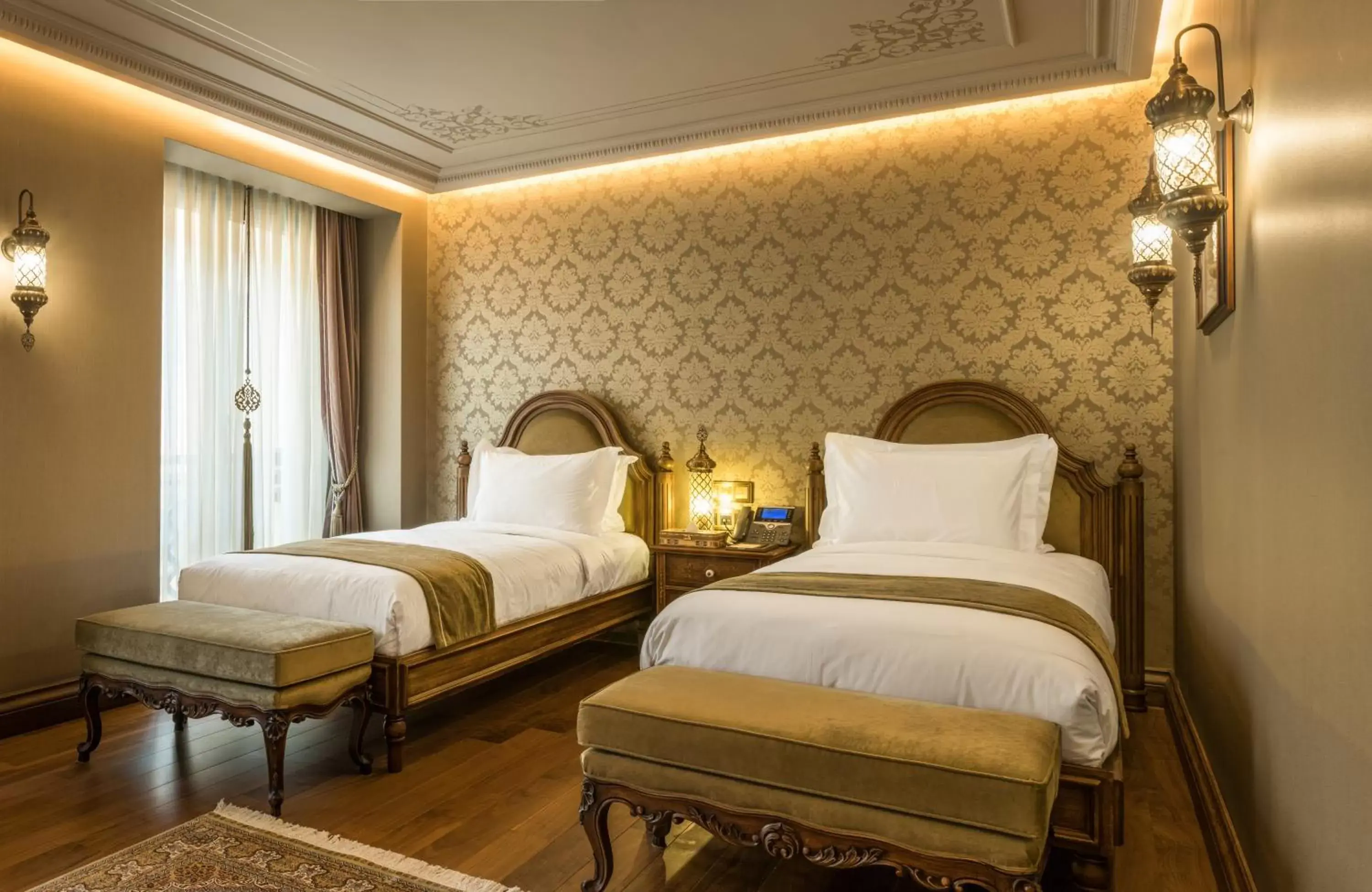 Deluxe Twin Room with Street View in AJWA Sultanahmet - Preferred Hotels LVX Collection Deluxe Twin Room with Street View in AJWA Sultanahmet - Preferred Hotels LVX Collection