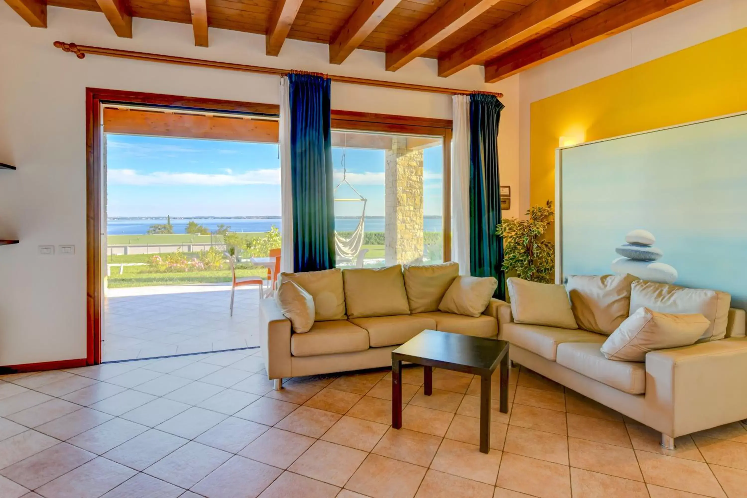 Living room, Seating Area in Relais Rosa Dei Venti -Ciao Vacanze-