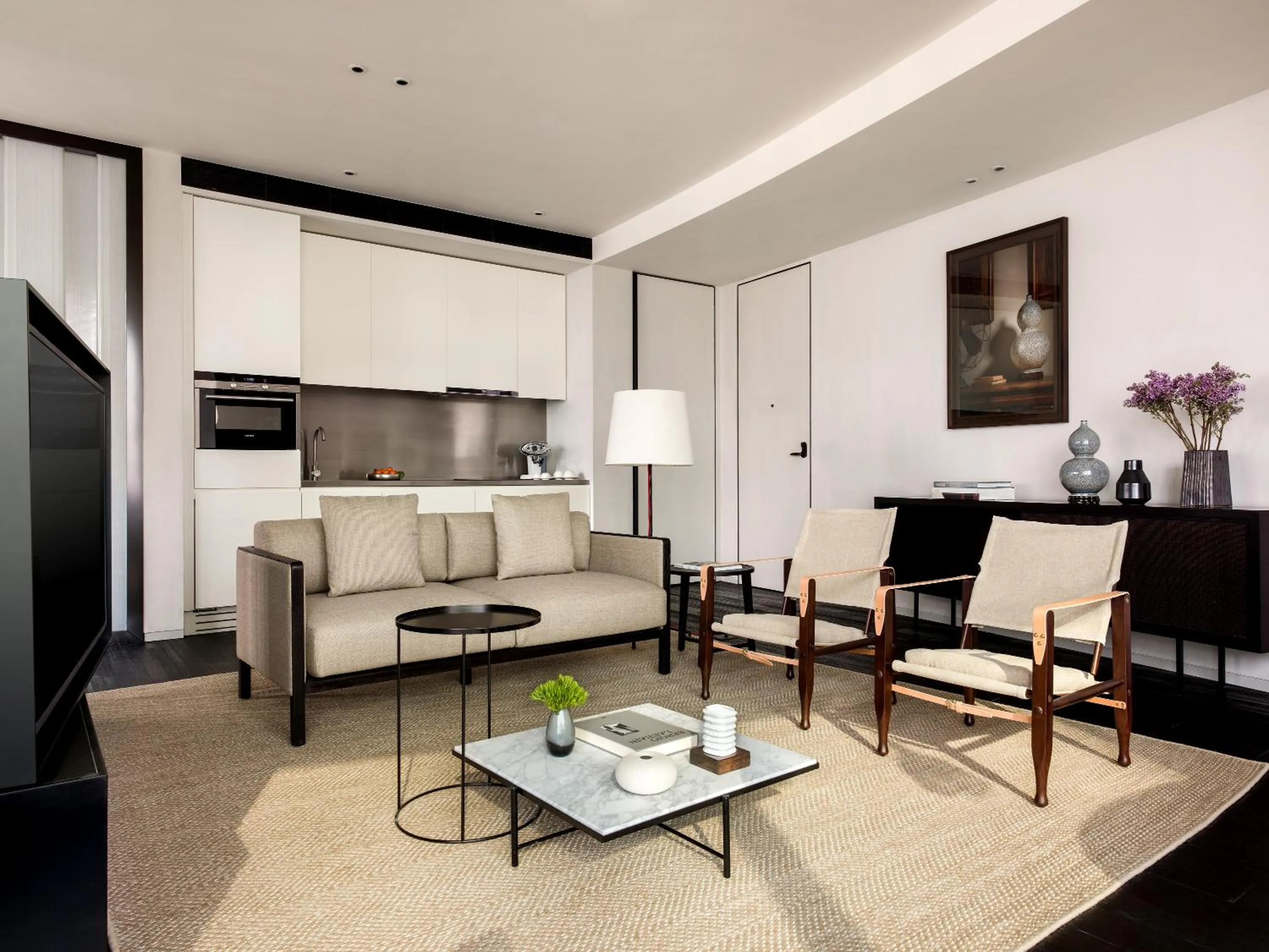 Seating area in Upper House Shanghai - Former The Middle House