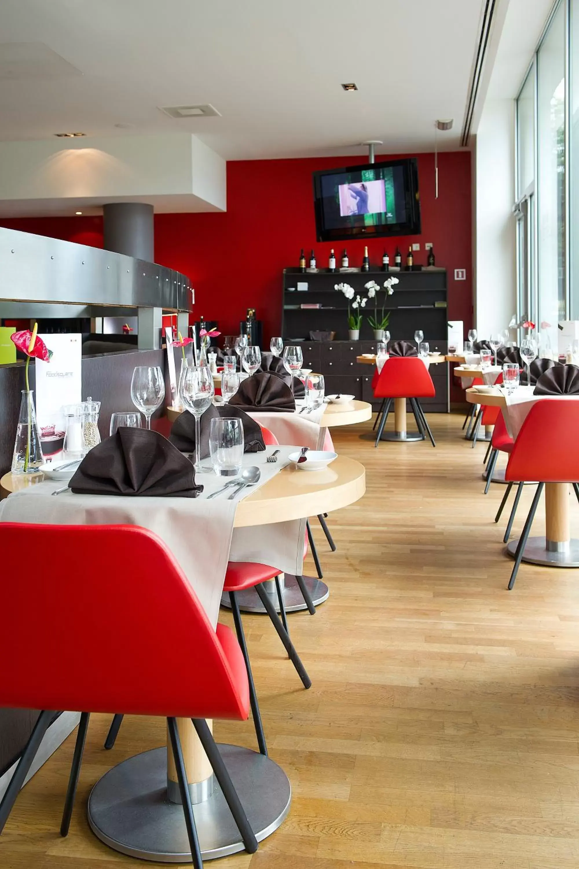 Restaurant/Places to Eat in Novotel Leuven Centrum