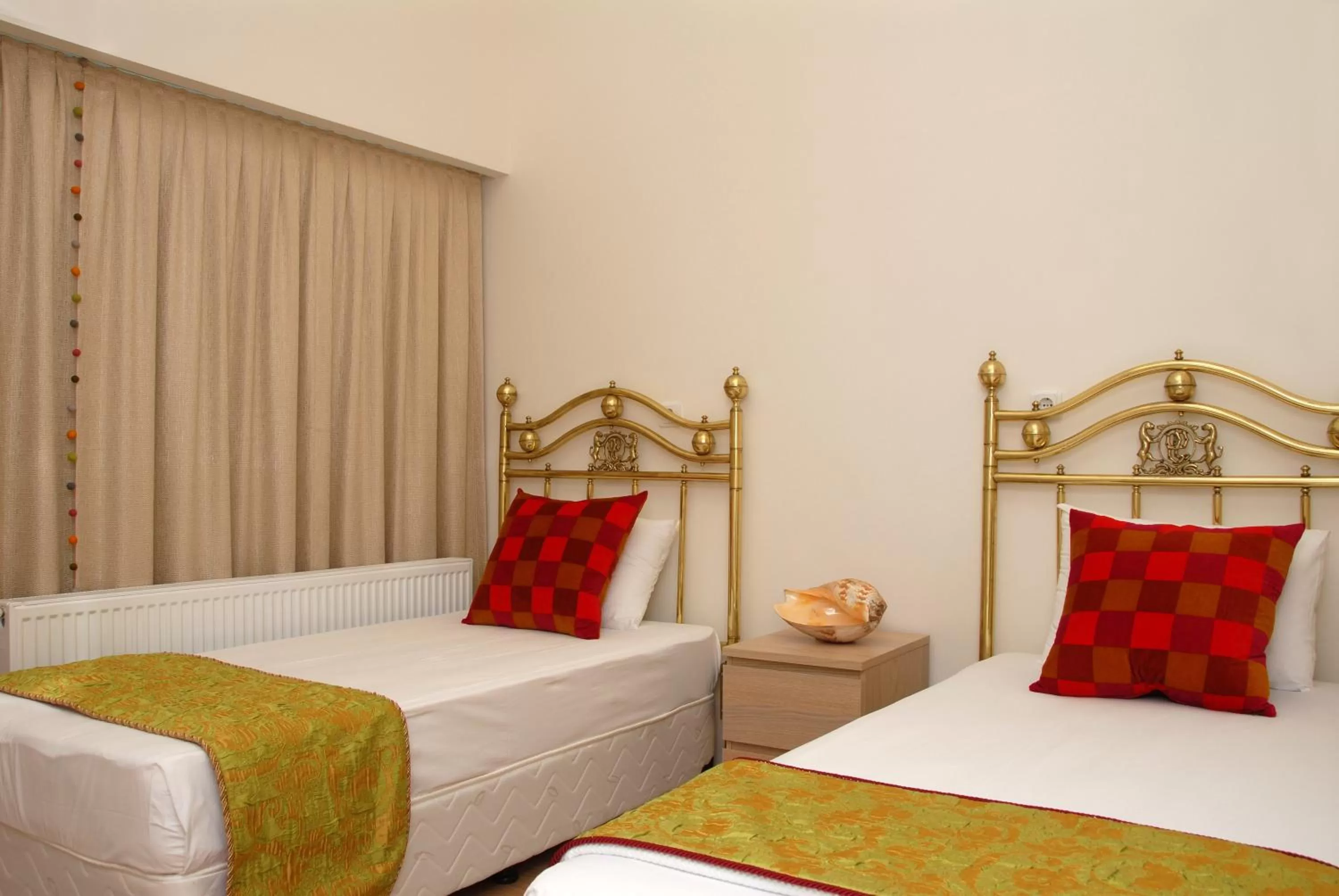 Photo of the whole room, Bed in Han Hotel