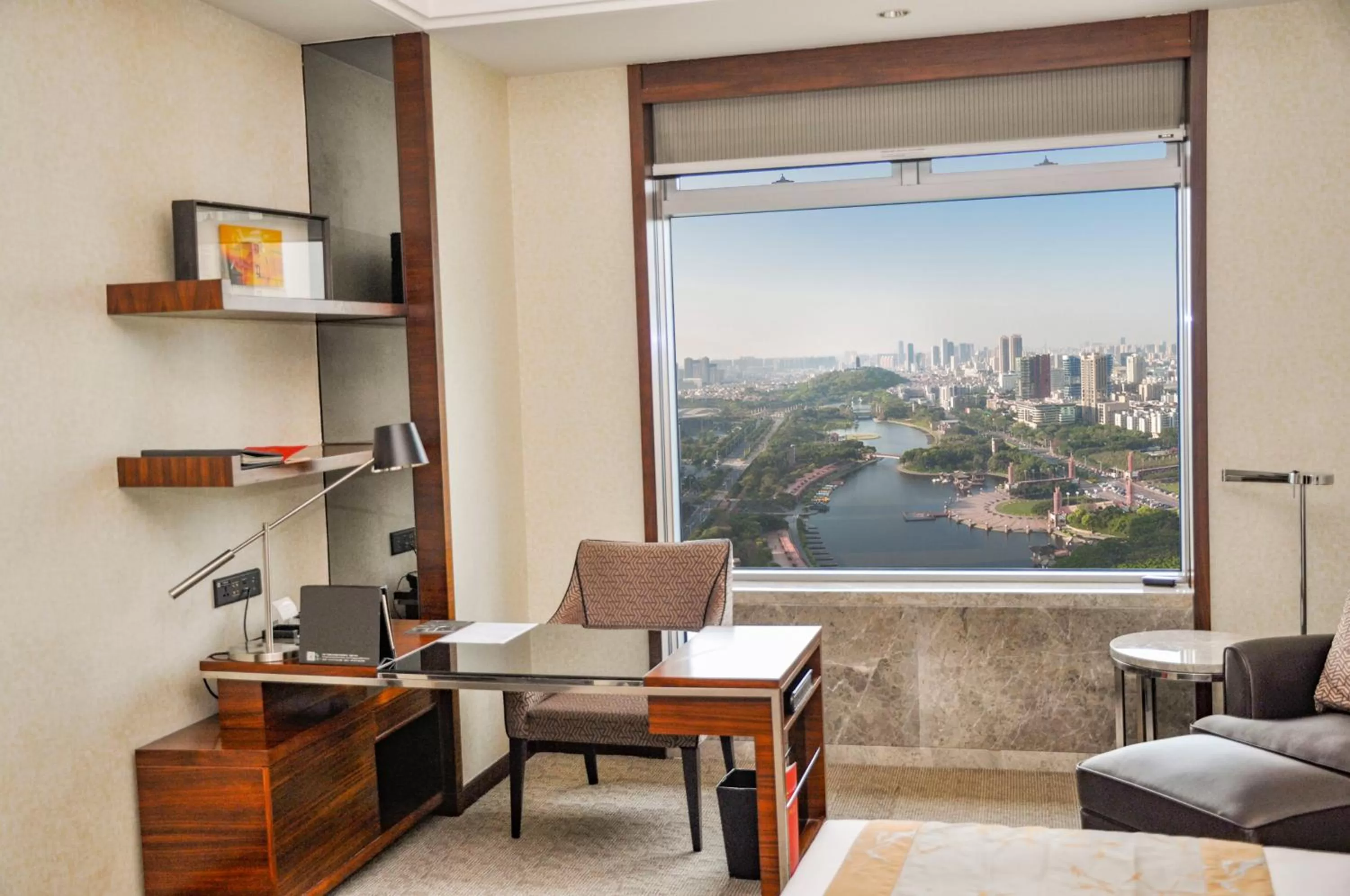 Classic Twin Room with Lake View  in InterContinental Foshan by IHG