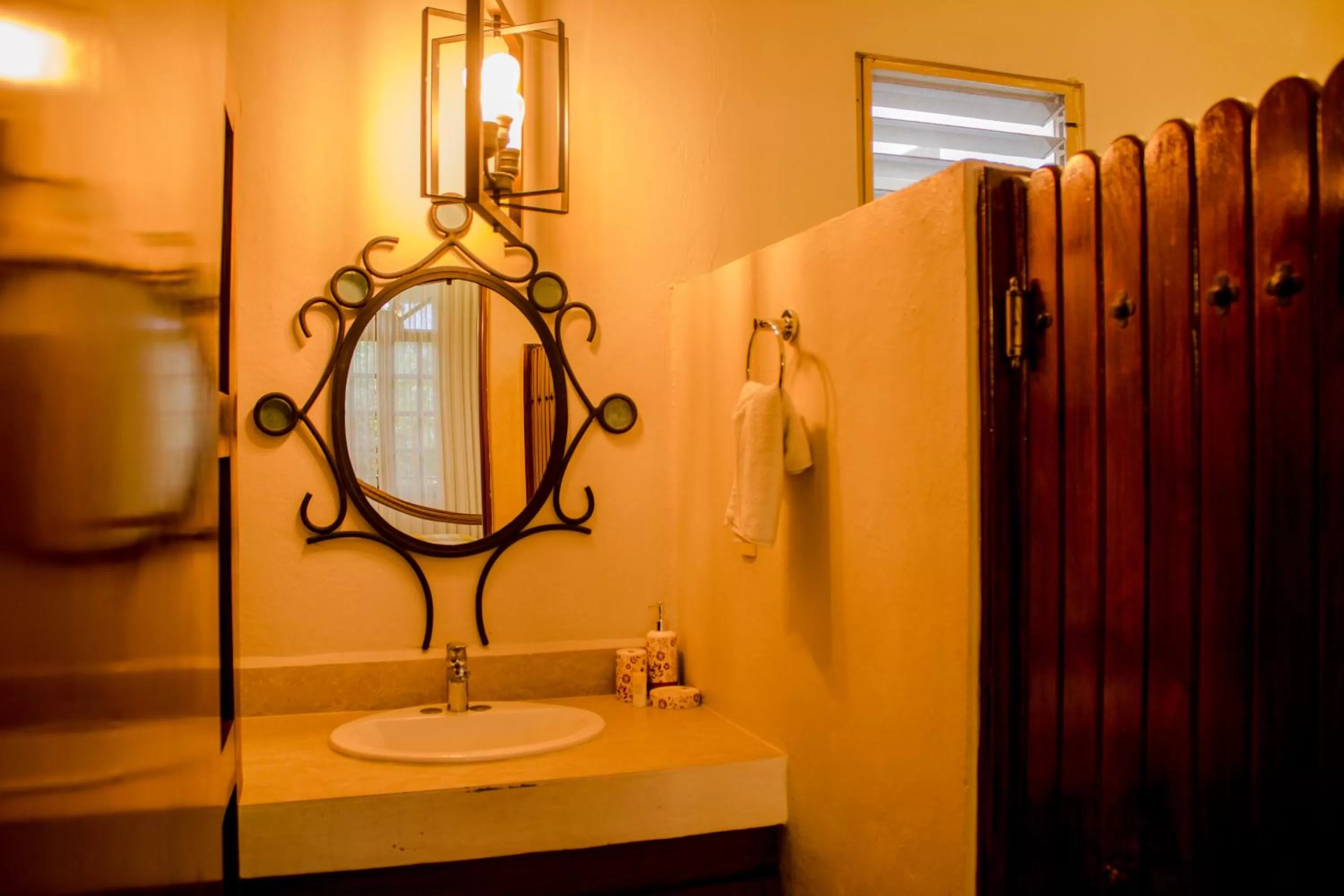 Bathroom in Hotel Marionetas