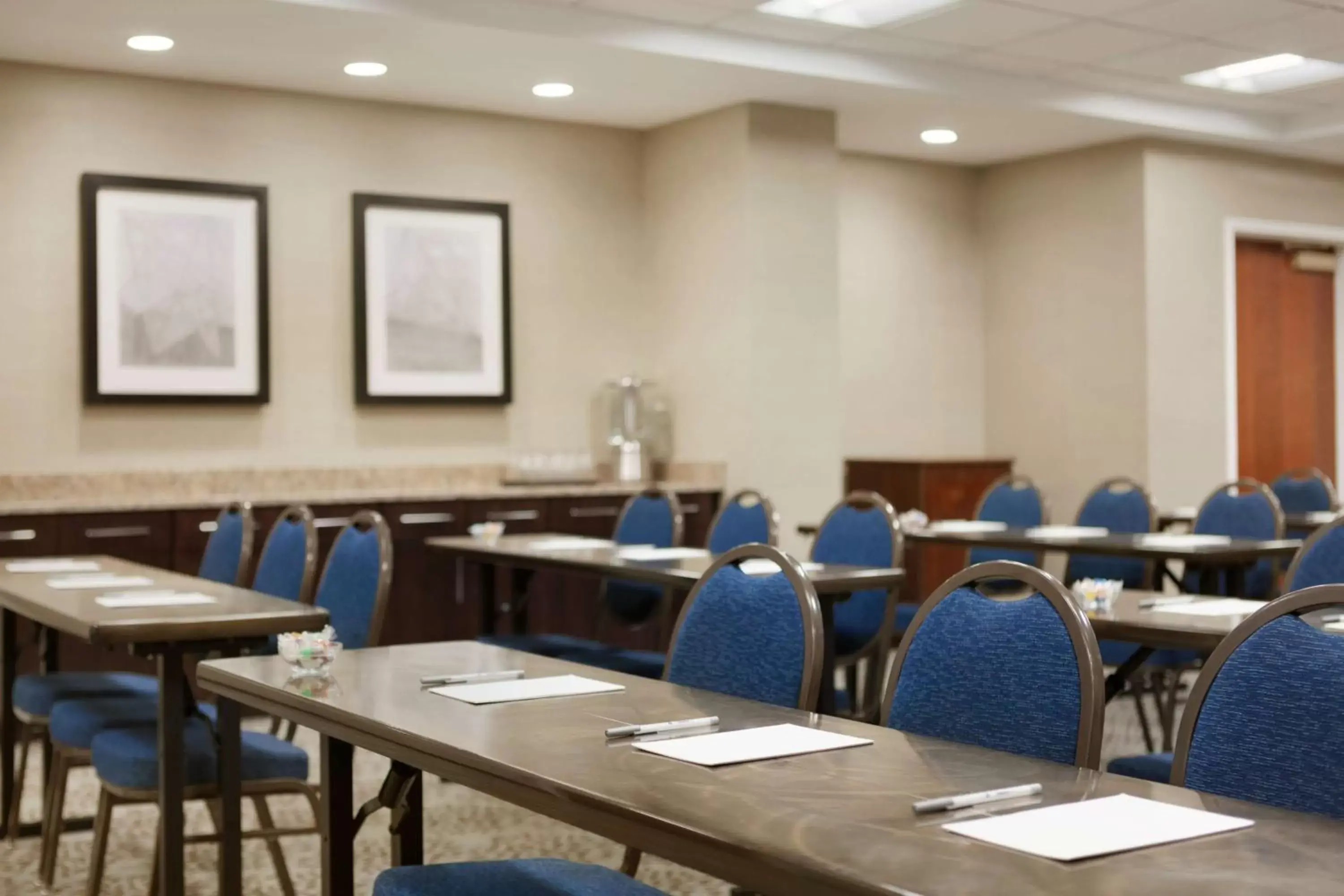 Meeting/conference room in Hampton Inn Long Island-Brookhaven