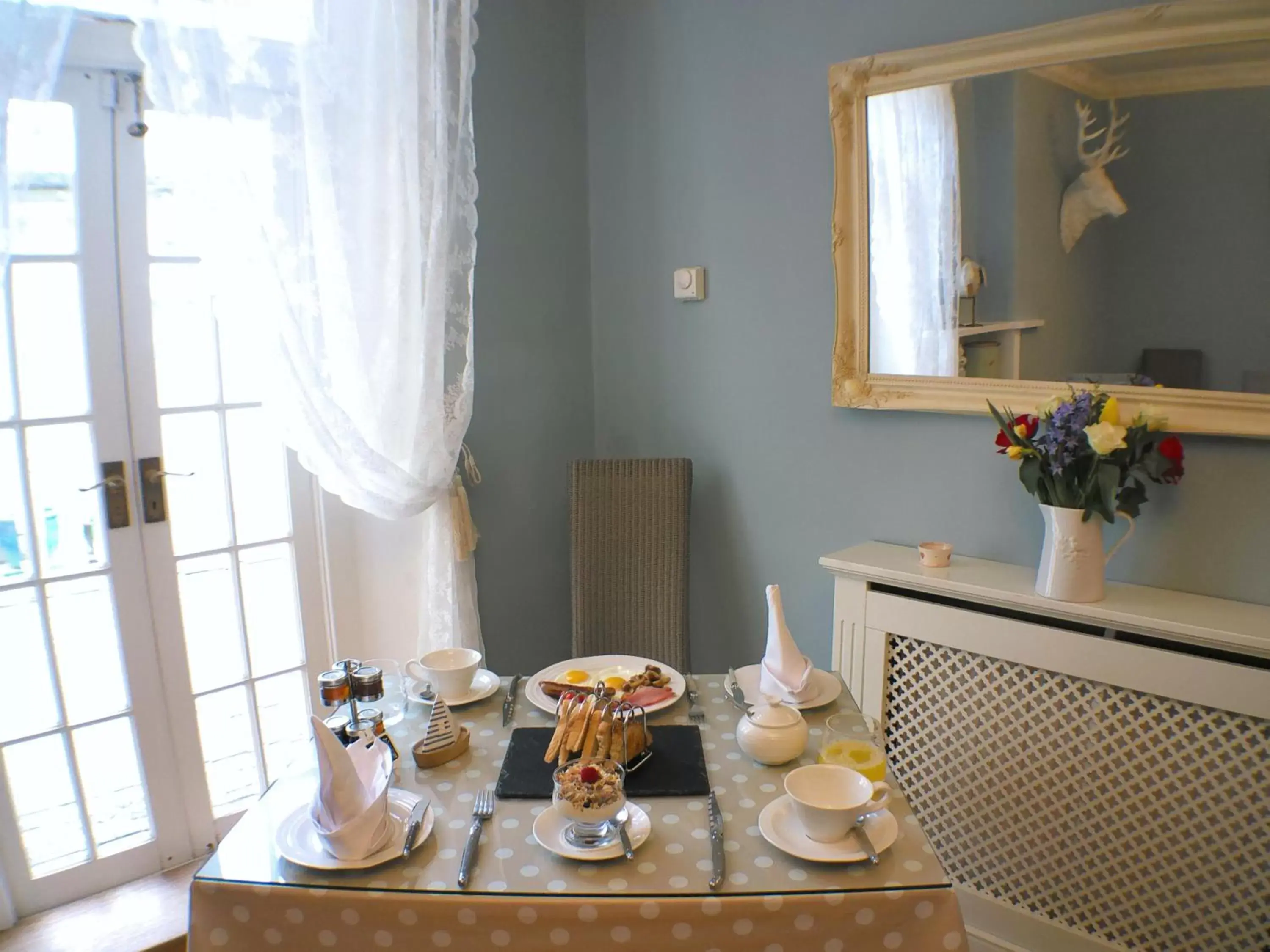 Dining area in Kingston House