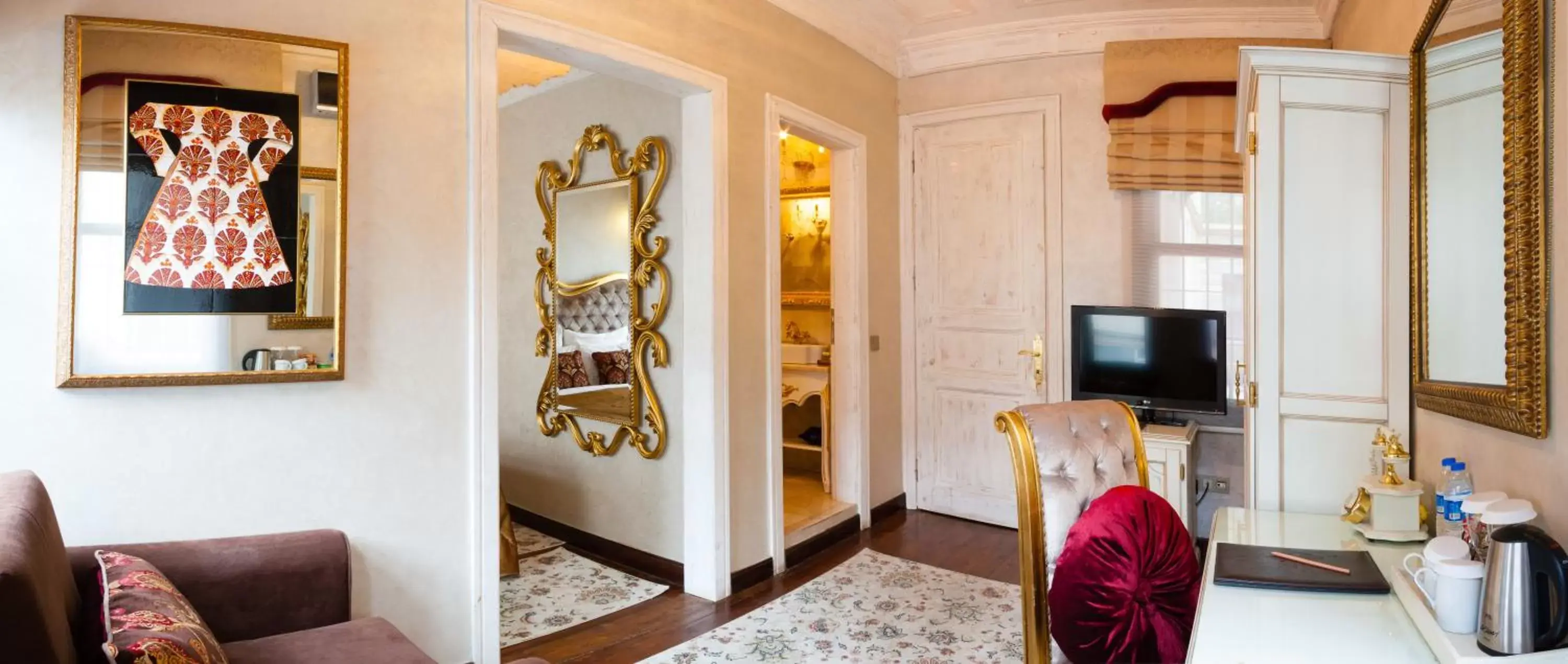 Superior Double Room in İstanbul Bosphorus Hotel Symbola