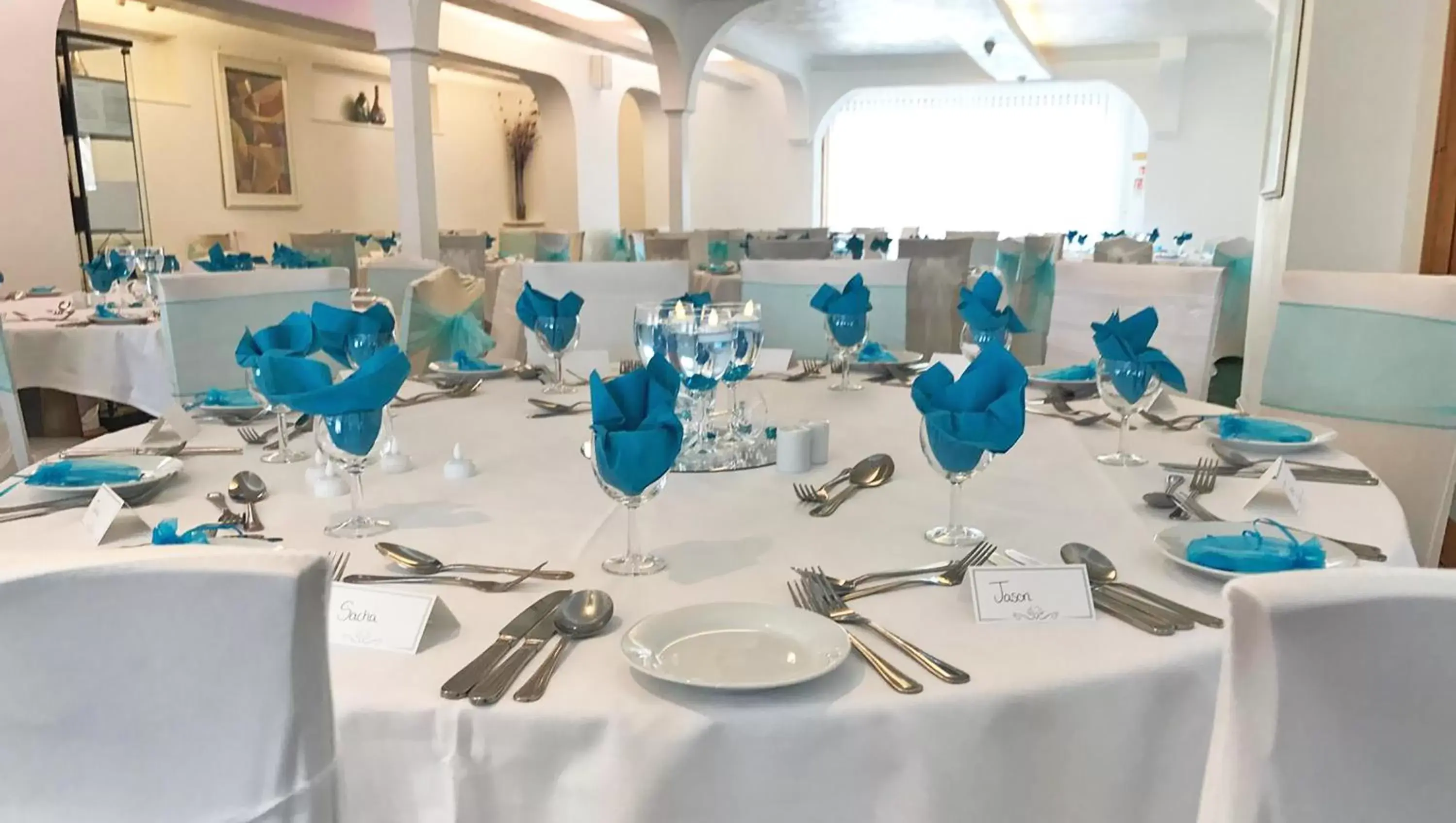 Banquet/Function facilities, Restaurant/Places to Eat in Magnuson Hotel Sandy Lodge Newquay