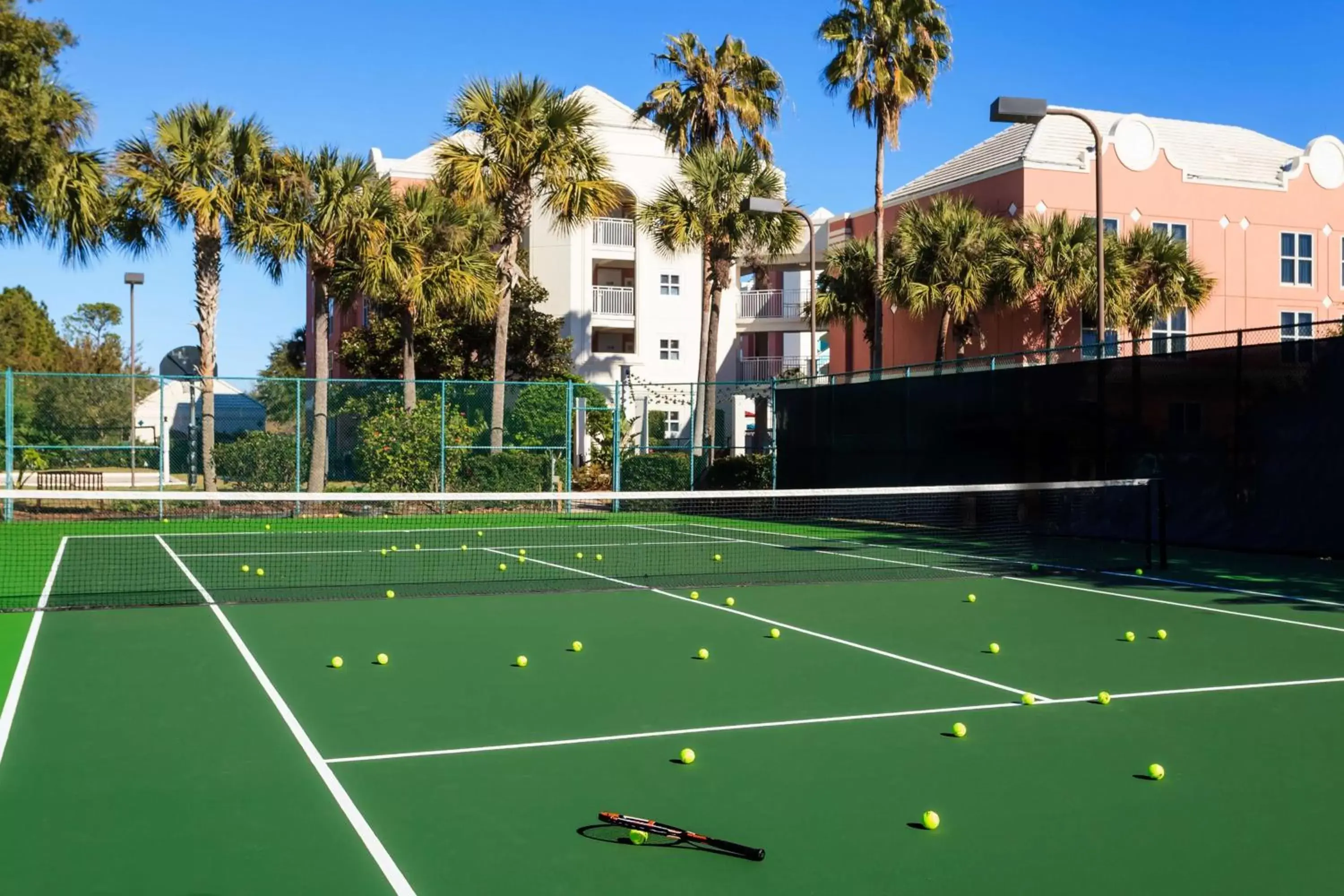 Sports, Tennis/Squash in Embassy Suites by Hilton Orlando Lake Buena Vista Resort