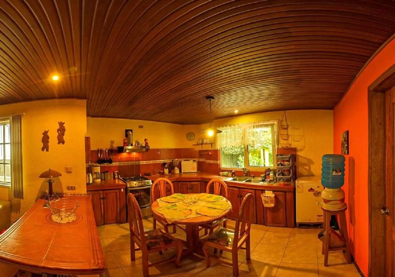 Kitchen or kitchenette in La Casa del Molino Blanco B&B