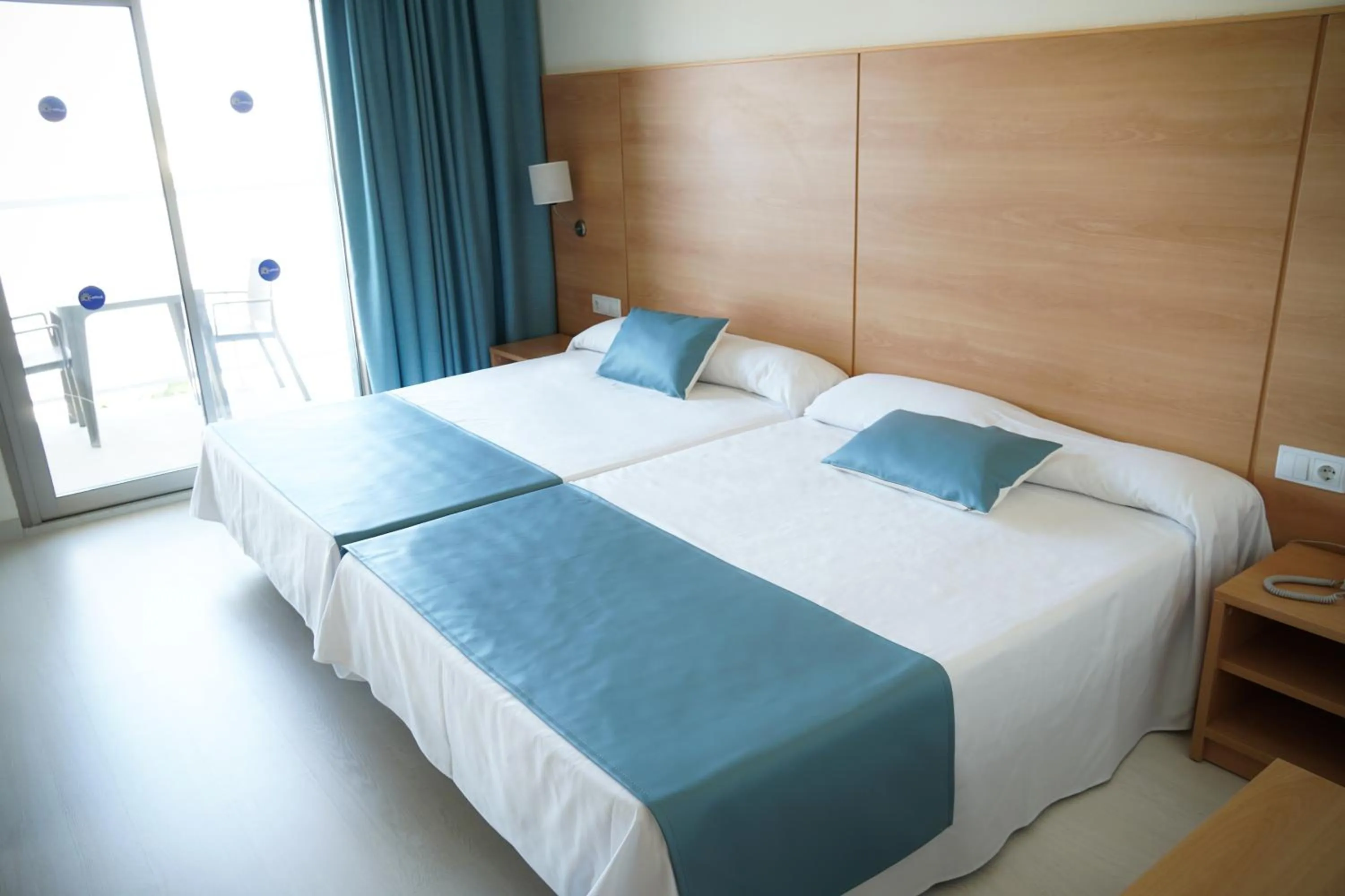 Bed in Ohtels San Salvador