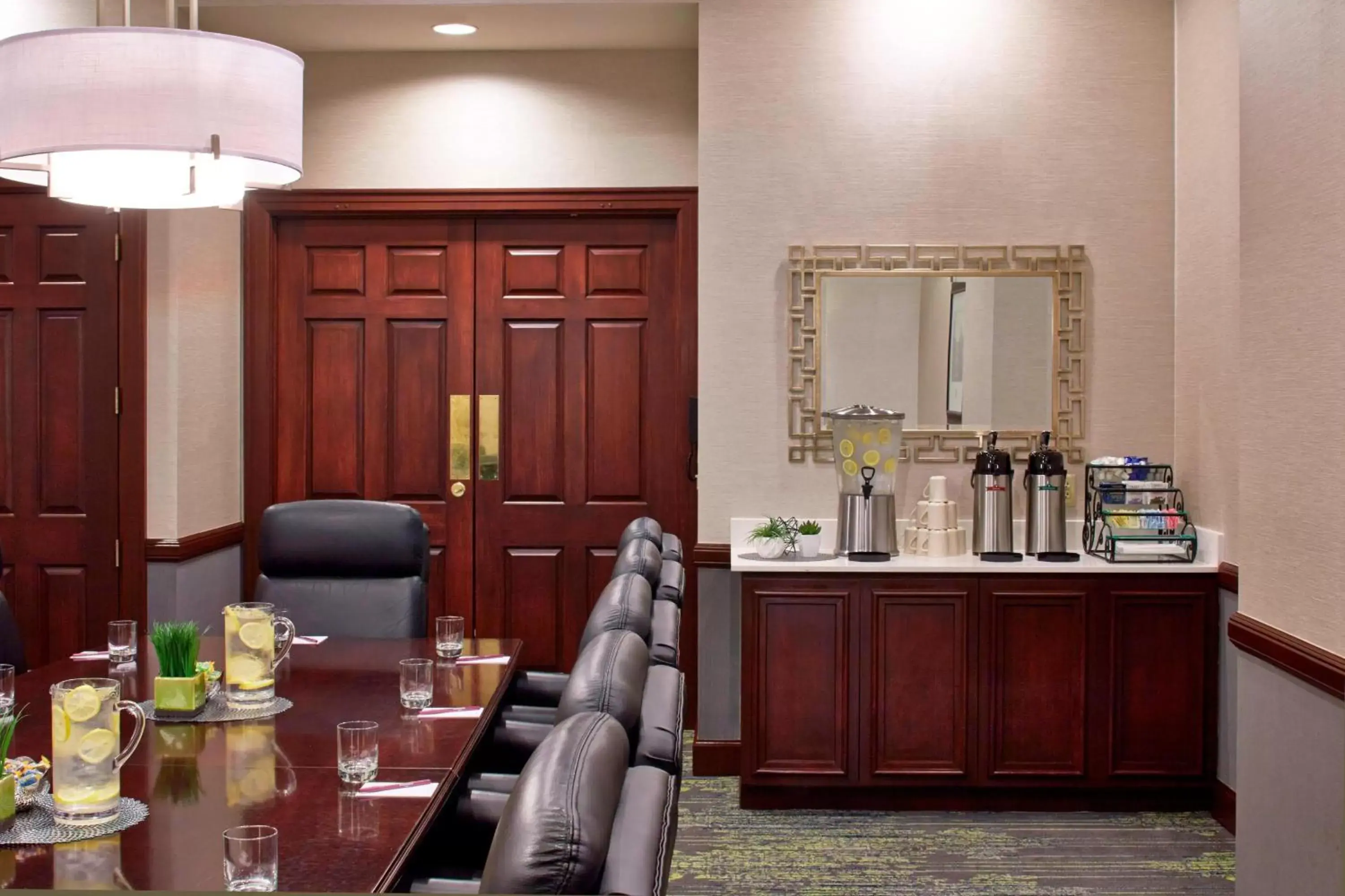 Meeting/conference room in Residence Inn Milwaukee Downtown