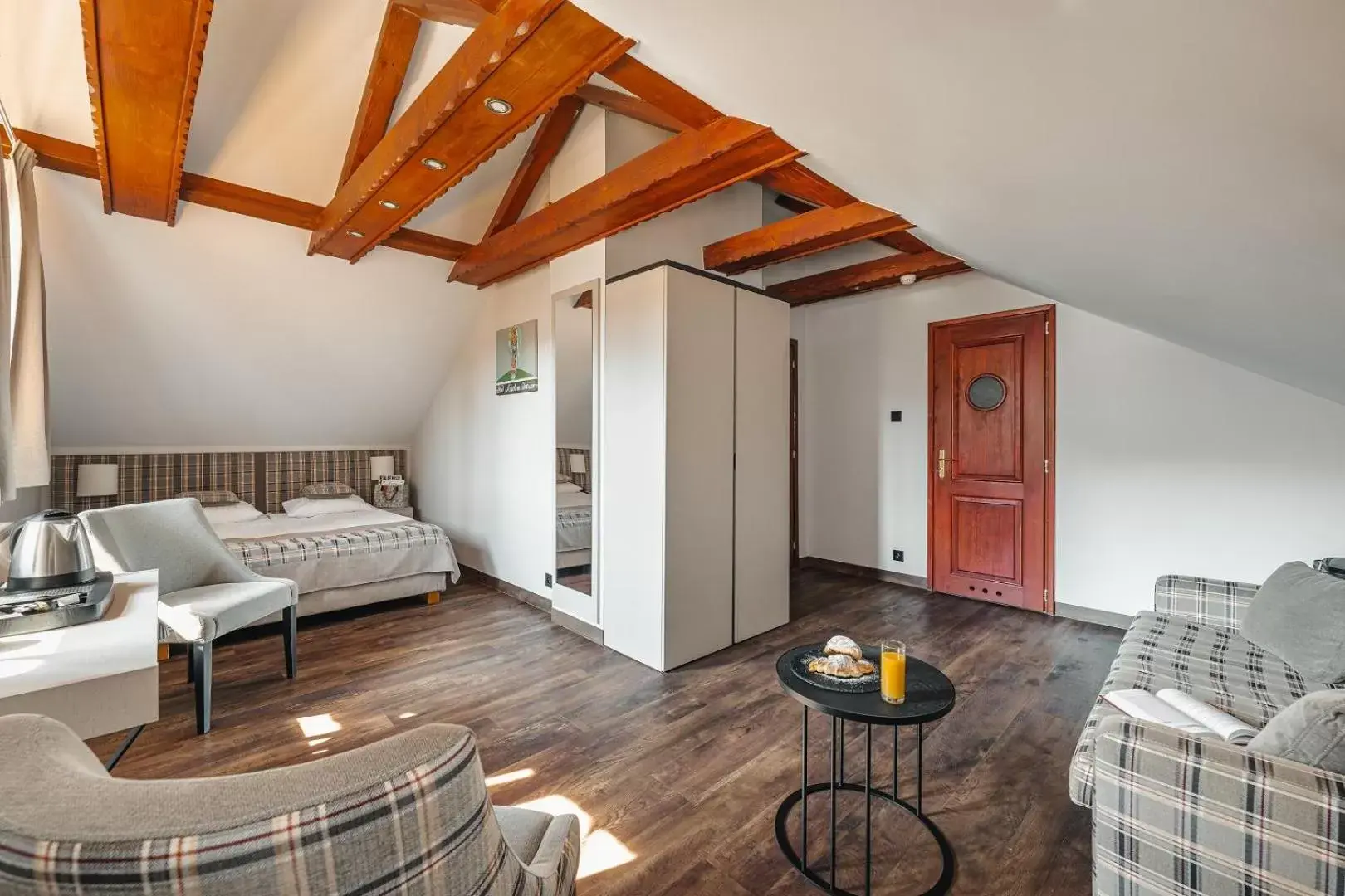 Family Room (2 Adults + 2 Children) in Hotel Batory Family Room (2 Adults + 2 Children) in Hotel Batory