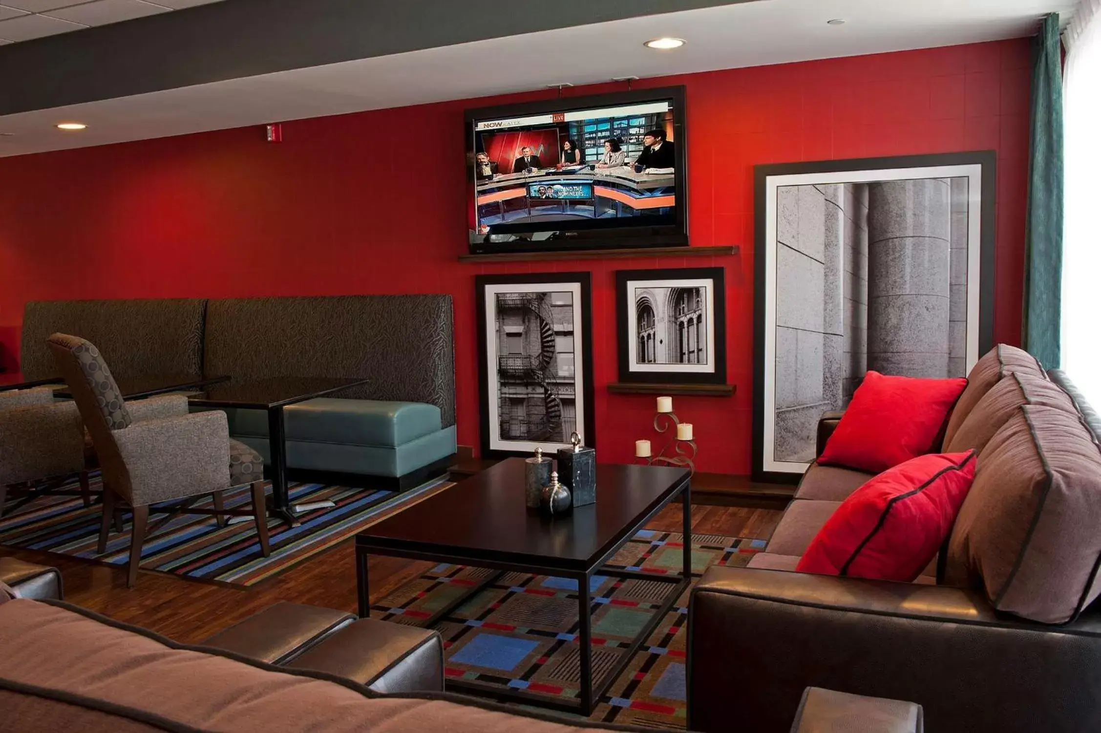 Lobby or reception, Seating Area in Hampton Inn Grand Rapids-South
