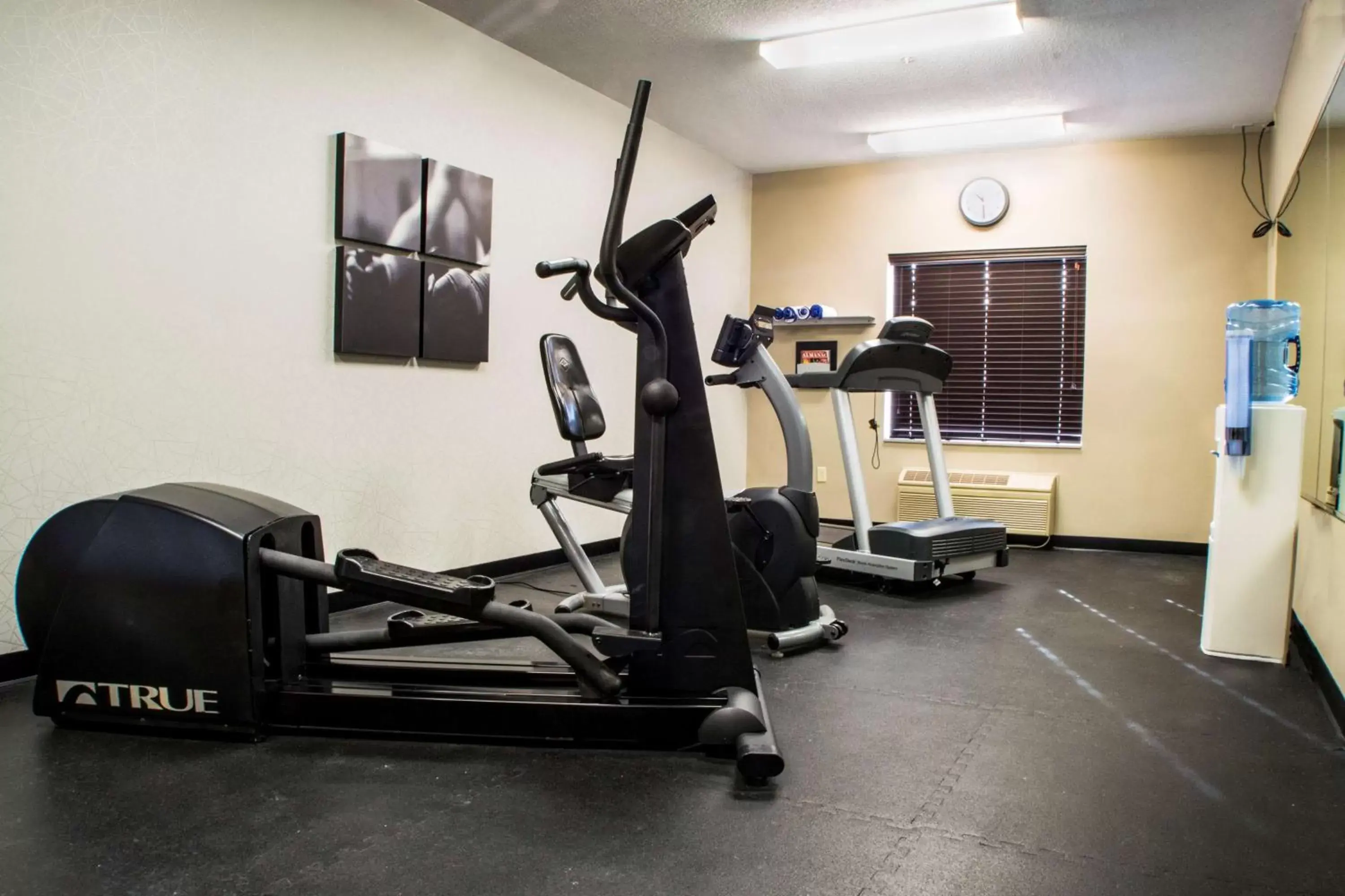 Fitness centre/facilities, Fitness Center/Facilities in Country Inn & Suites by Radisson, Dayton South, OH
