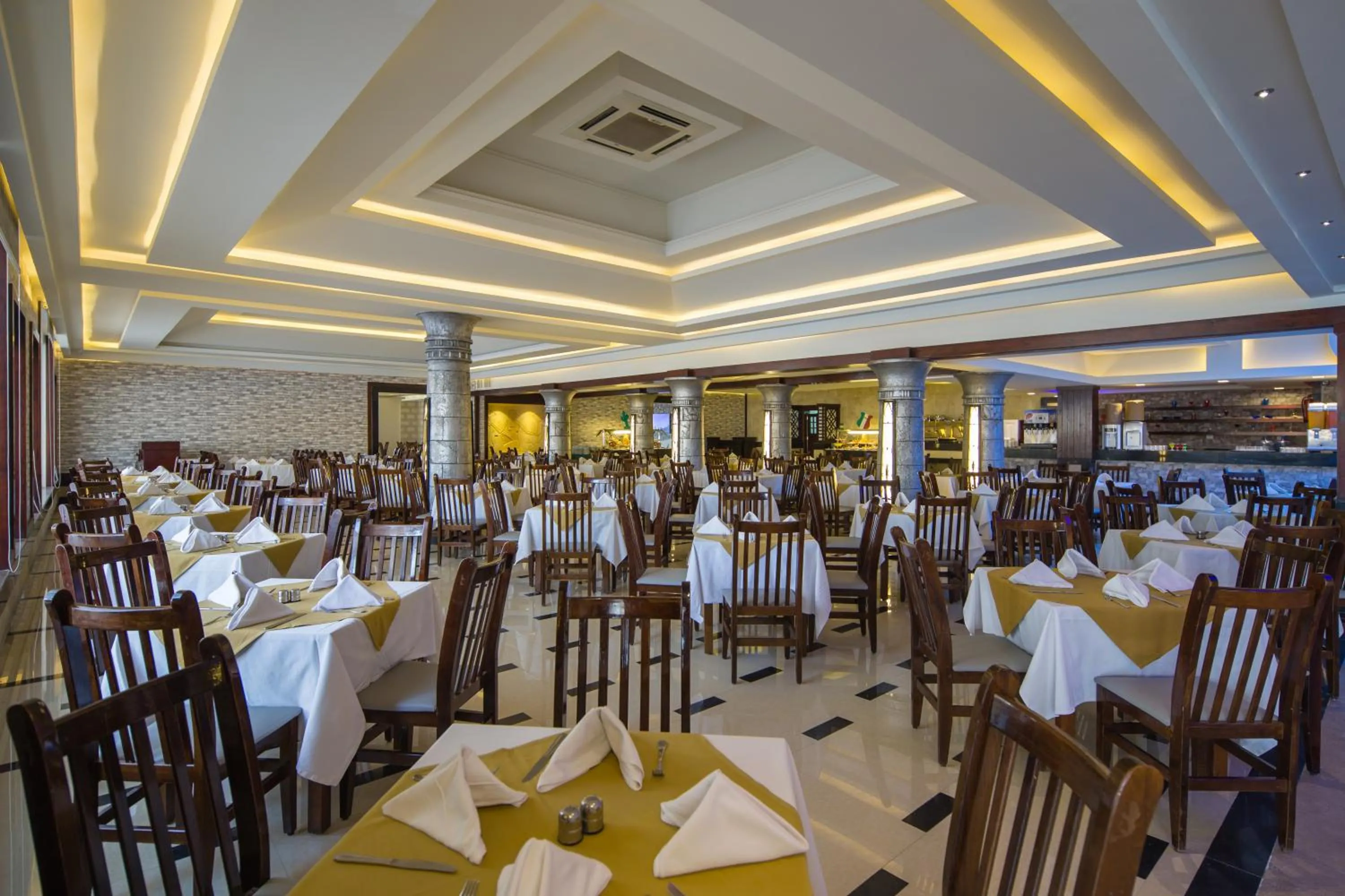 Restaurant/places to eat in Mirage Bay Resort & Aqua Park