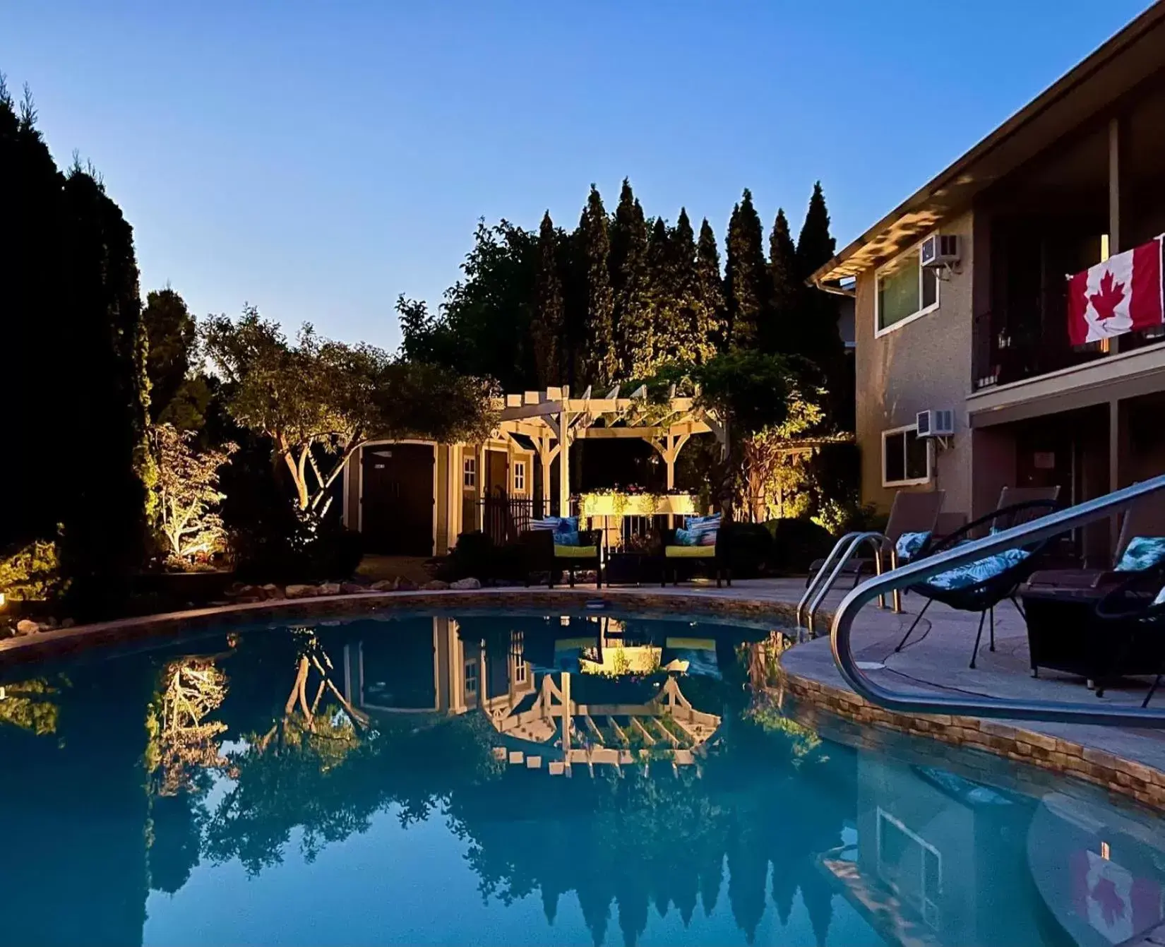 Swimming Pool in A Vista Villa Couples Retreat