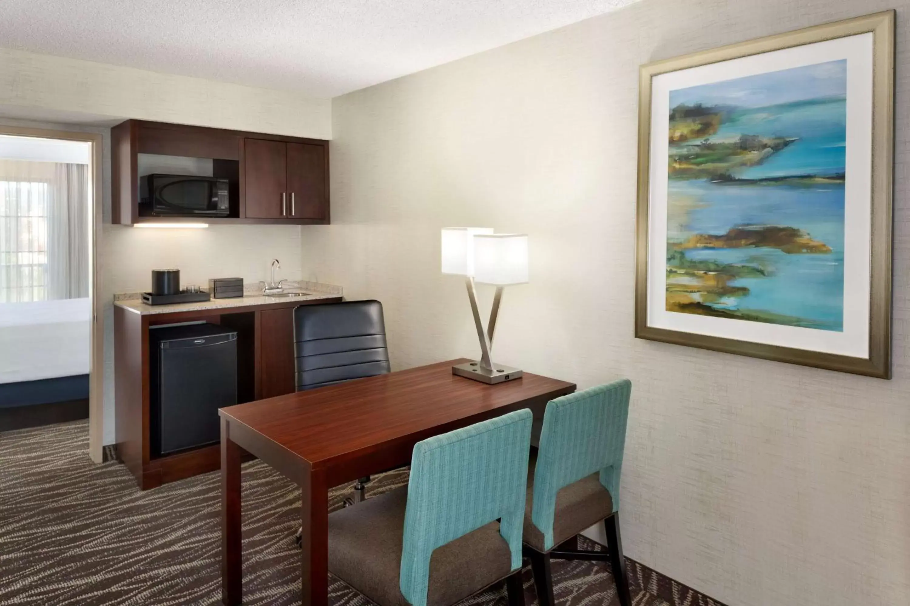 Kitchen or kitchenette, Dining Area in Embassy Suites by Hilton Lompoc Central Coast