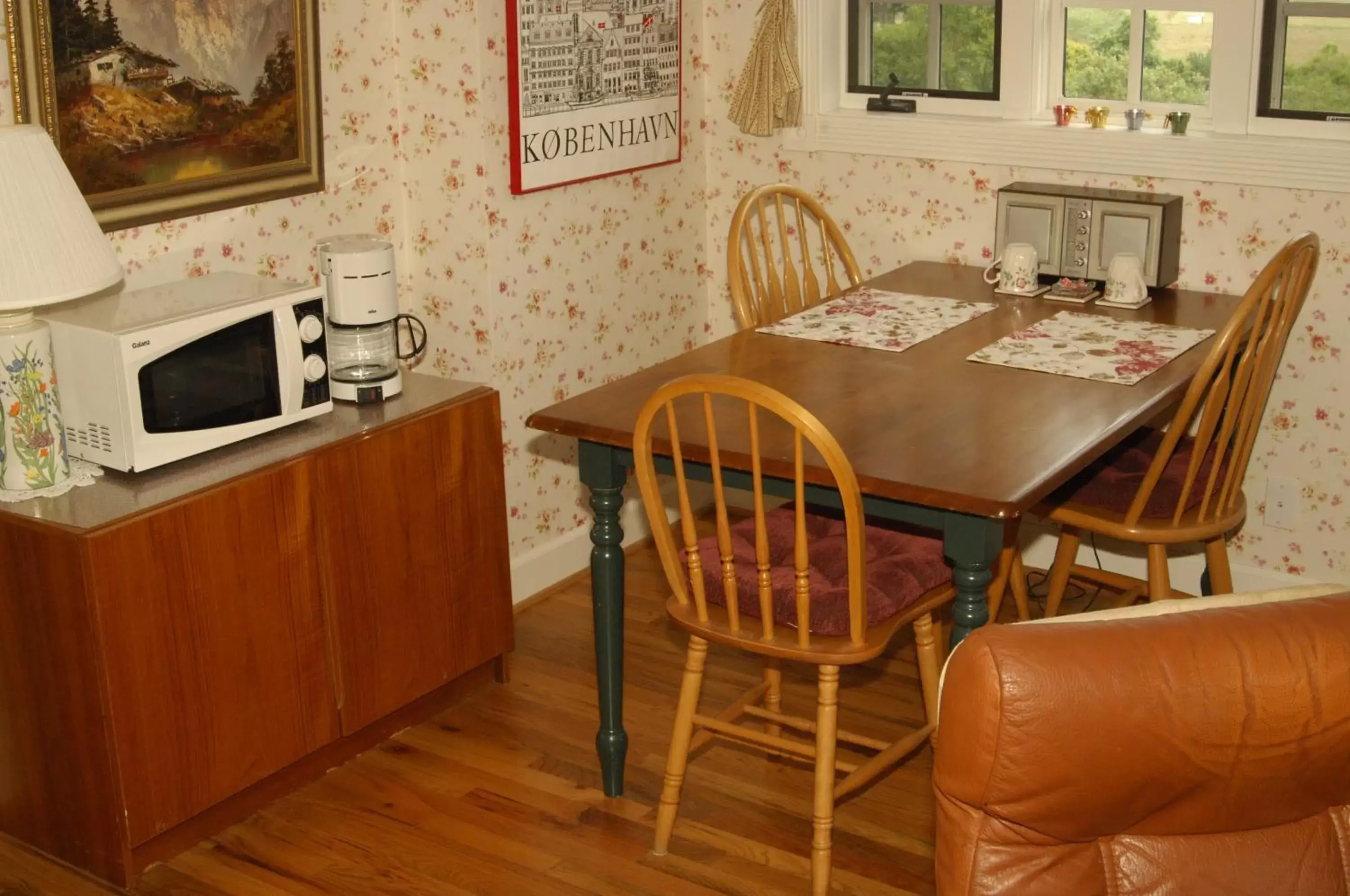 Dining Area in Ye Olde Danish Inn