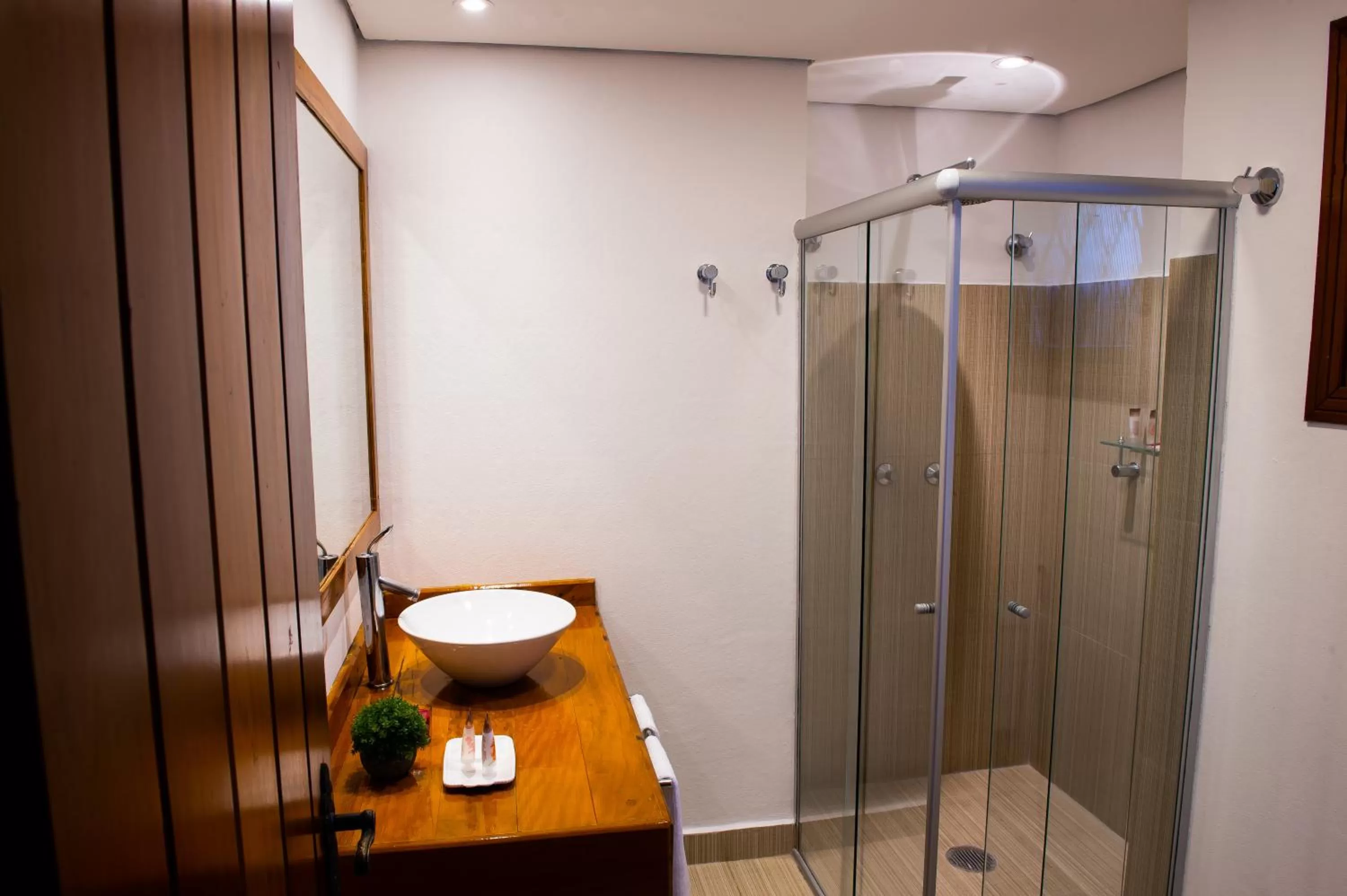 Shower in Pousada das Lavandas