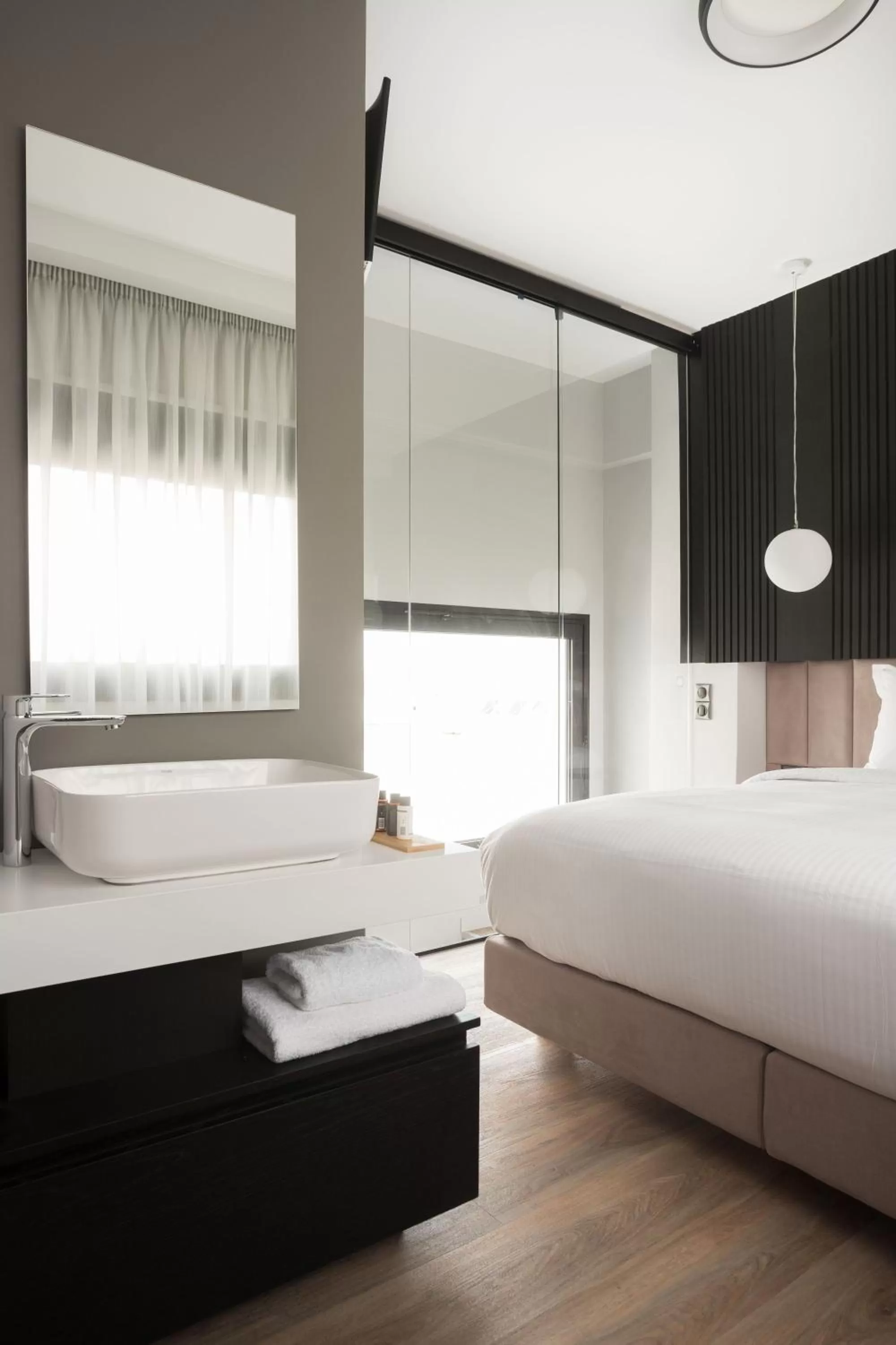 Bed in LUX&EASY Athens Downtown Apartments