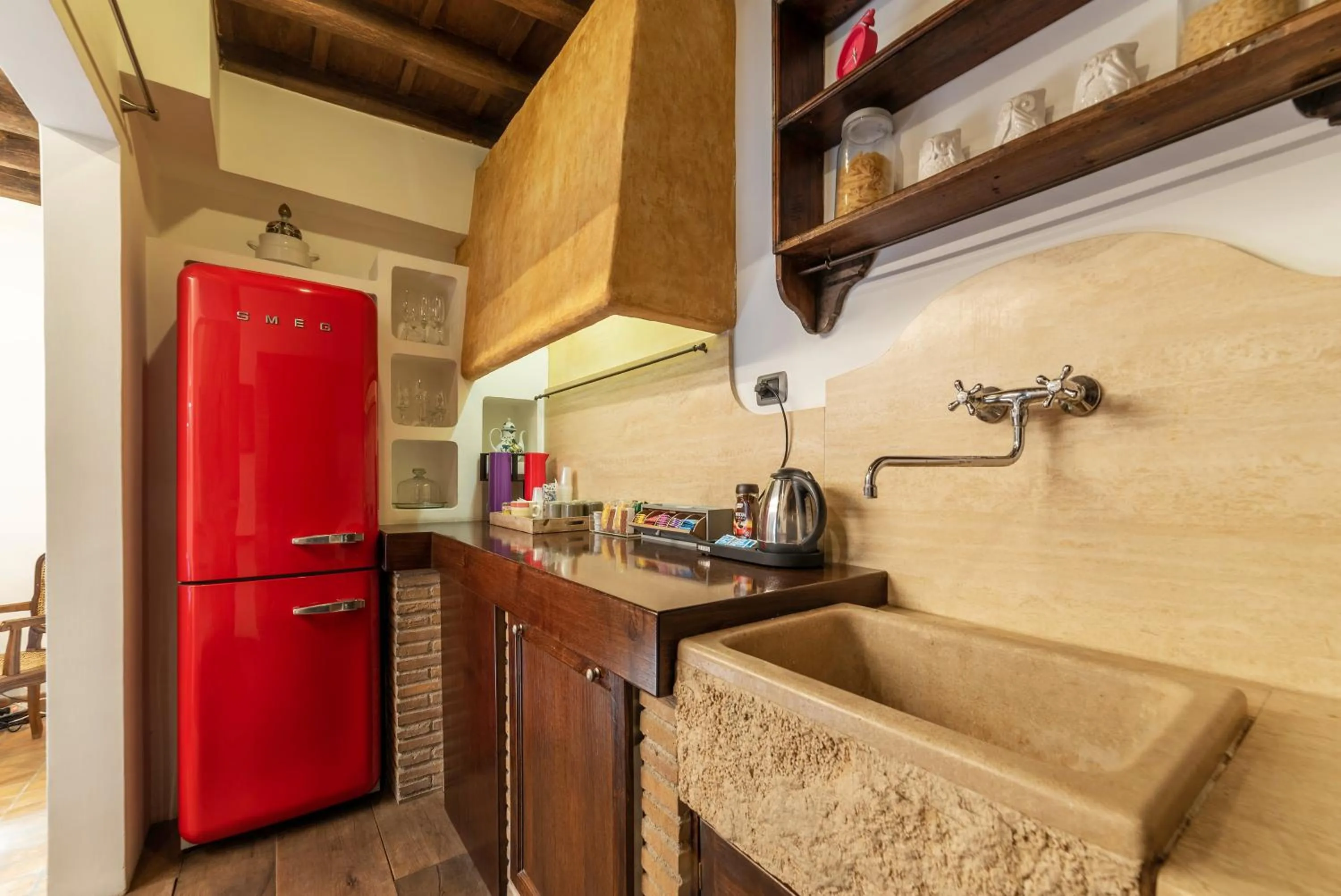 Kitchen or kitchenette in Luxury Trastevere
