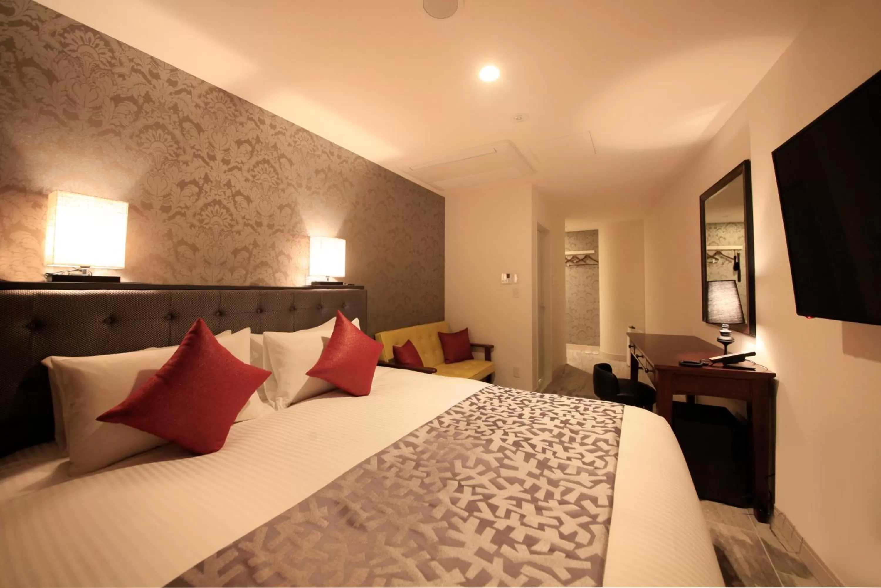 Photo of the whole room, Bed in Centurion Hotel Ueno