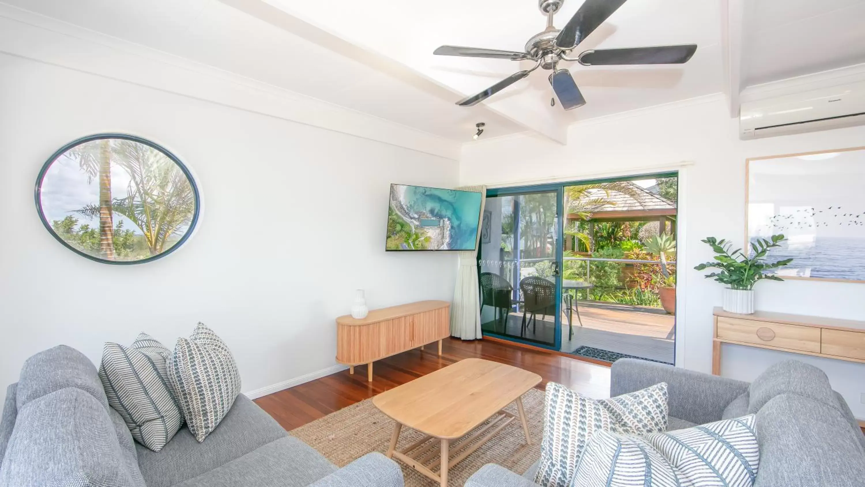 Living room, Seating Area in Coast Yamba - Adults Only