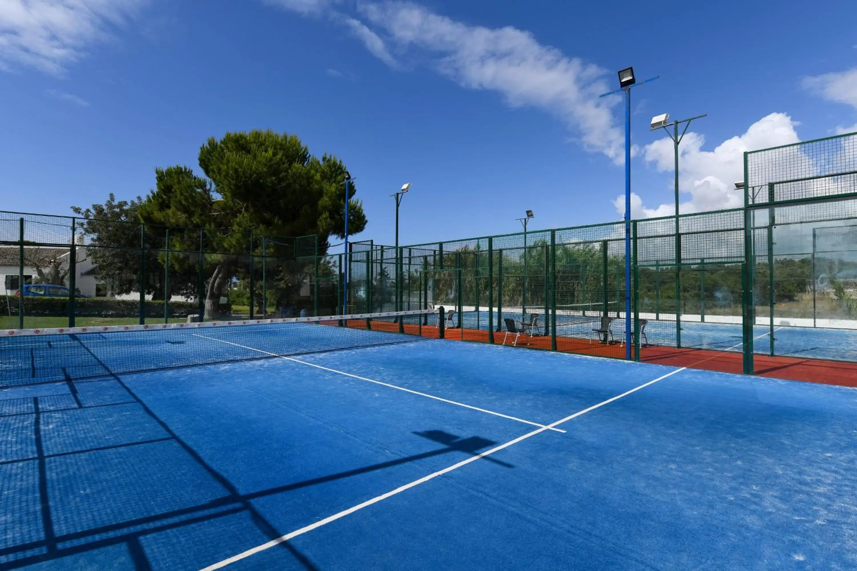 Sports, Tennis/Squash in Pedras Da Rainha
