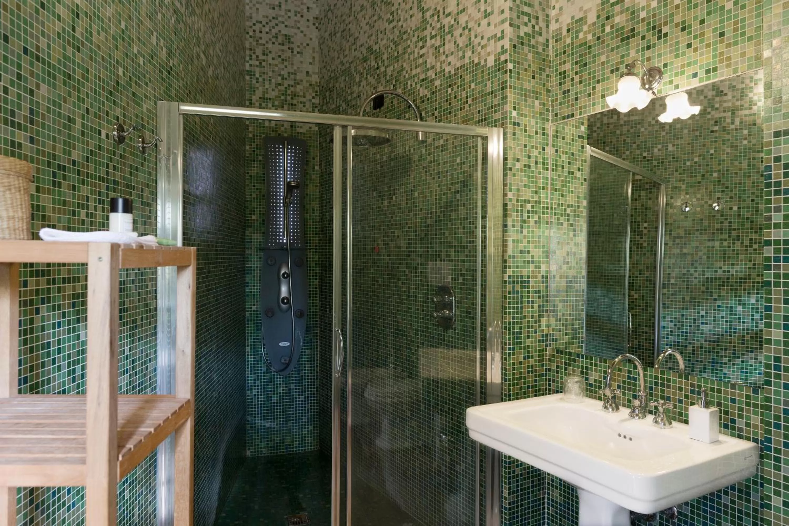 Hotel Locanda Dei Mai Intees