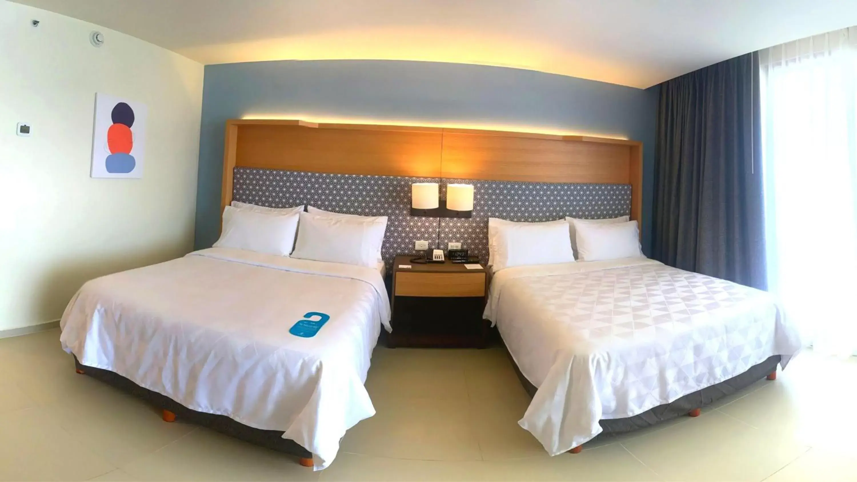 Photo of the whole room, Bed in Holiday Inn Tuxpan - Convention Center, an IHG Hotel