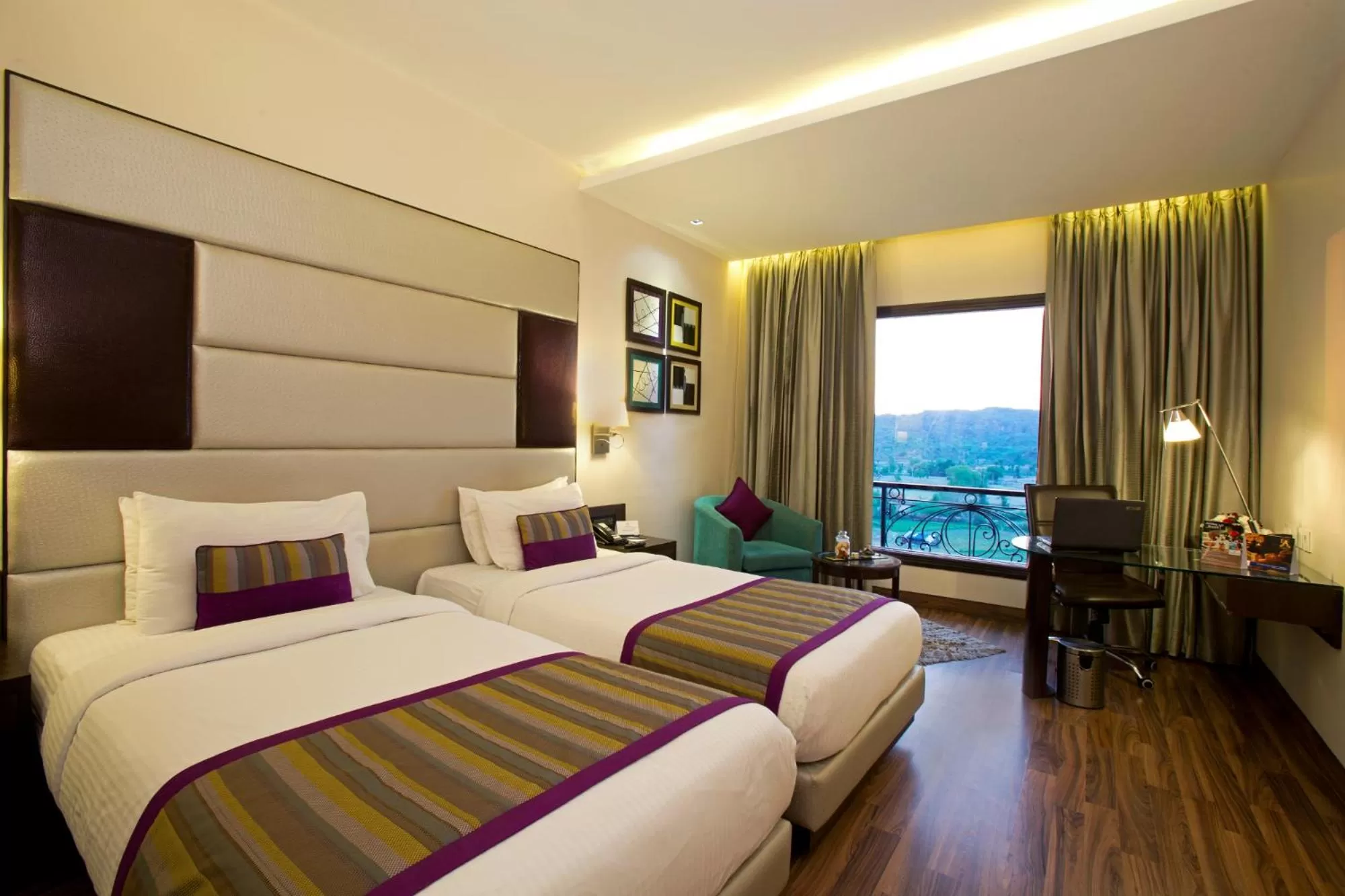Mountain view, Bed in Golden Tulip Chandigarh, Panchkula
