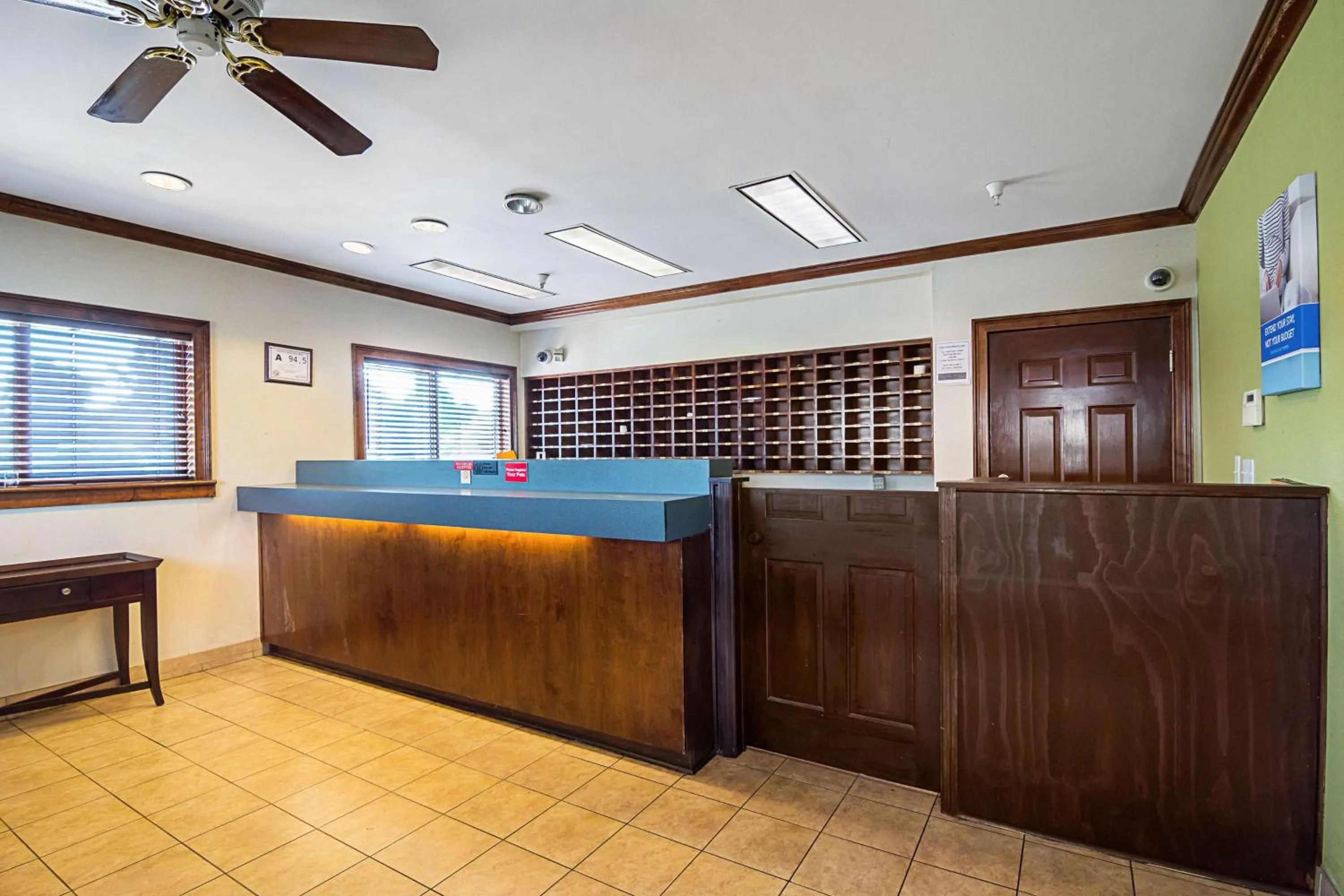 Lobby or reception in Motel 6-Fayetteville, NC - Fort Liberty Area
