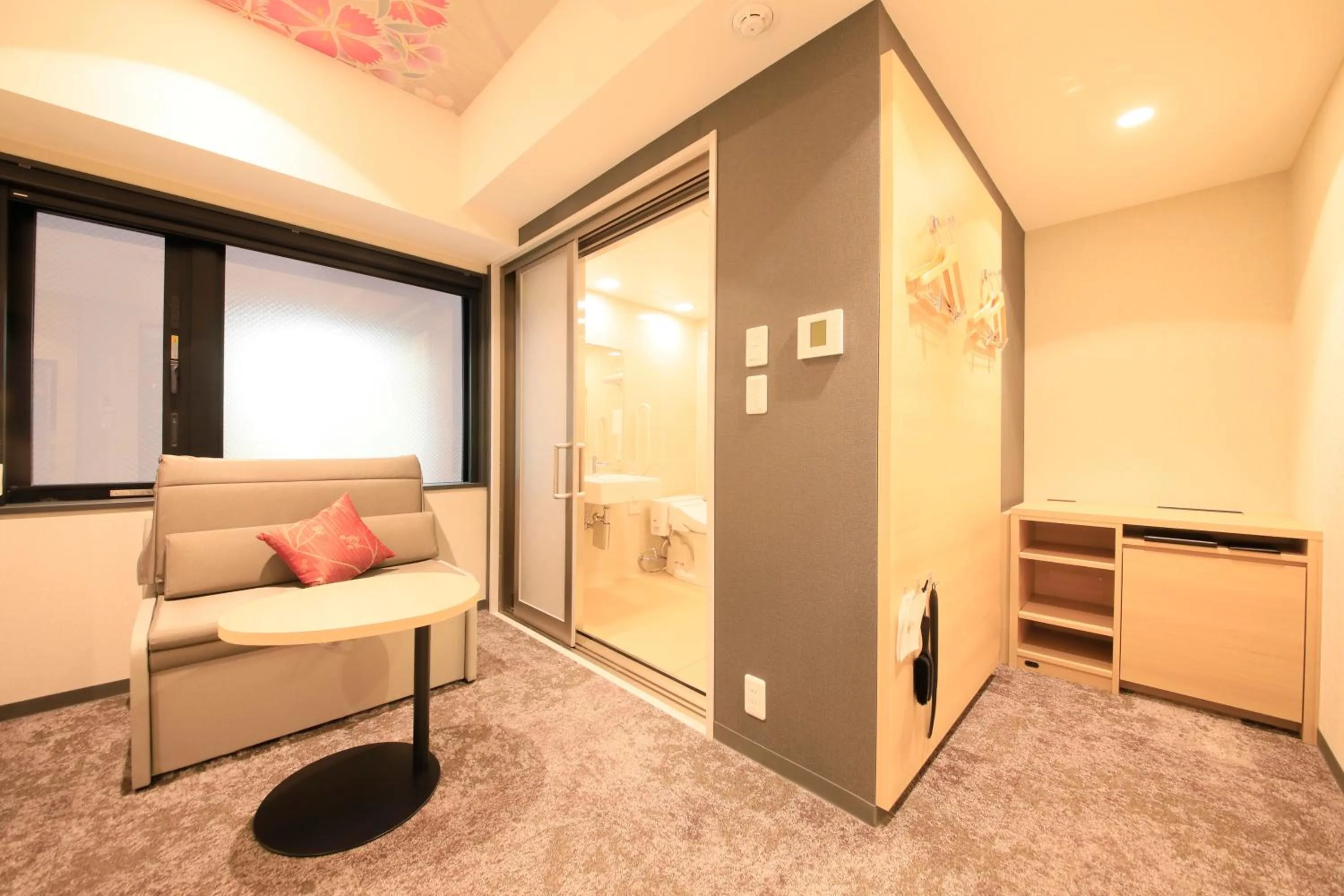 Photo of the whole room in The Hedistar Hotel Kyoto Nijo Comic & Books