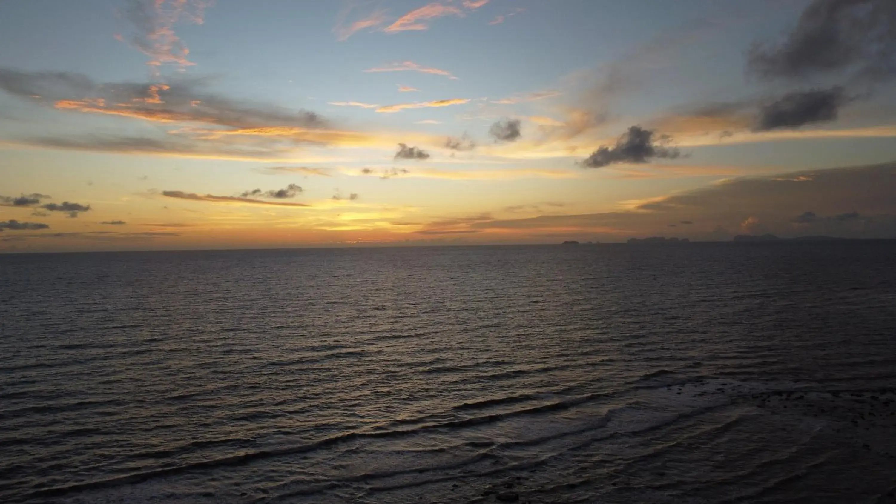 Lake view, Sunrise/Sunset in Lanta A&J Klong khong Beach