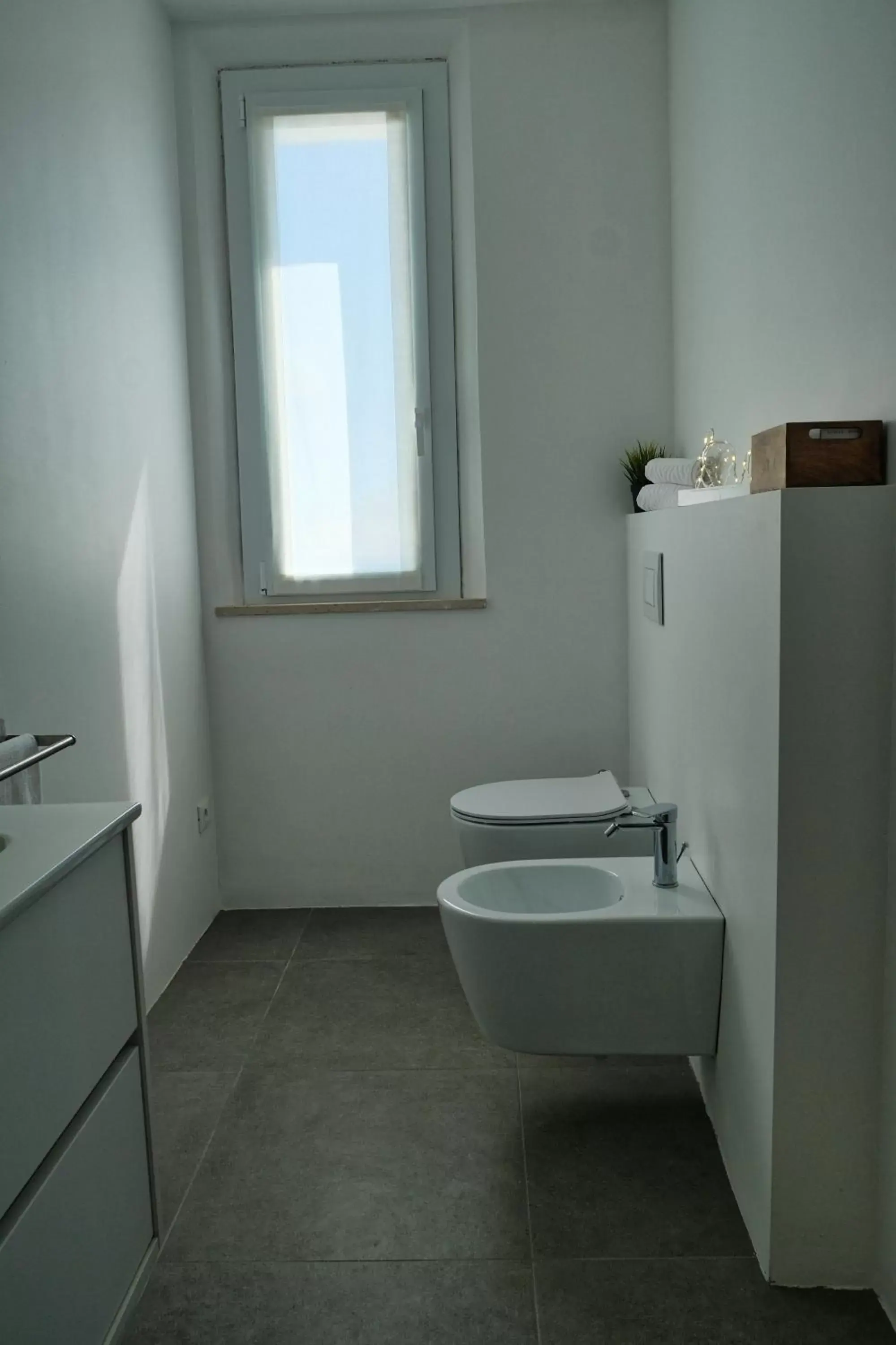 Bathroom in Amare Suite & Apartments