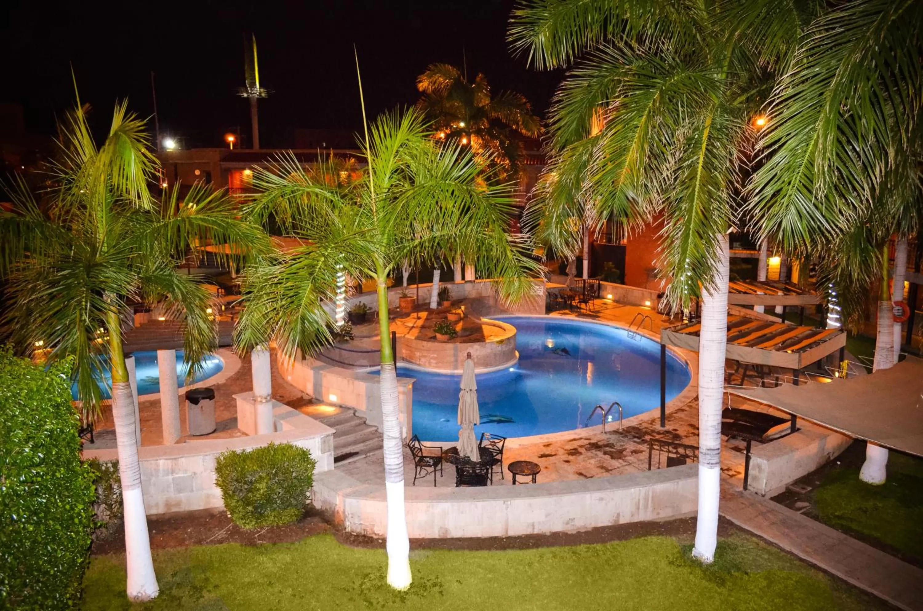 Swimming pool in Hotel Colonial Hermosillo